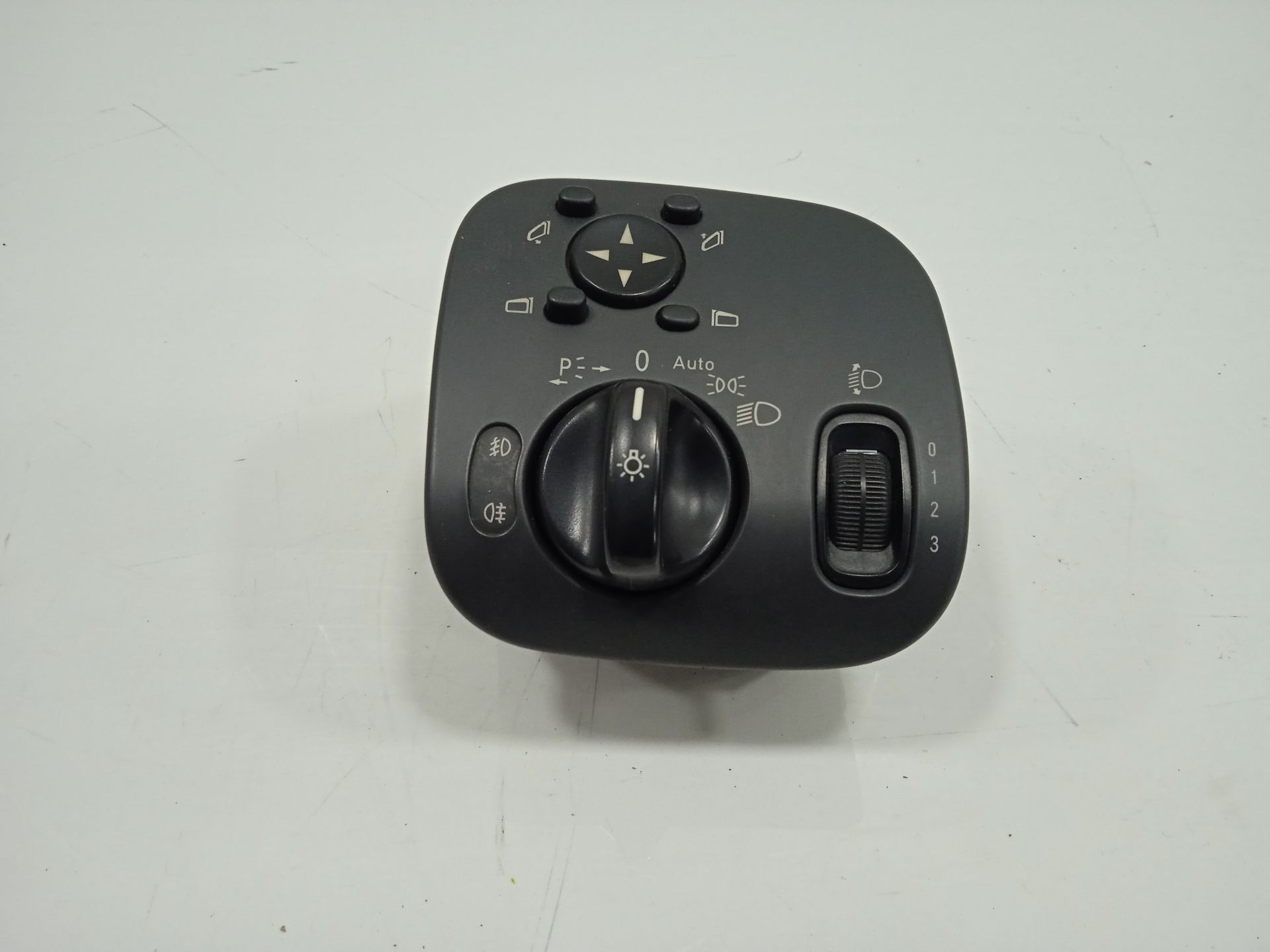 Mando luces mercedes-benz clase c (bm 203) familiar c 180 t (203.235)