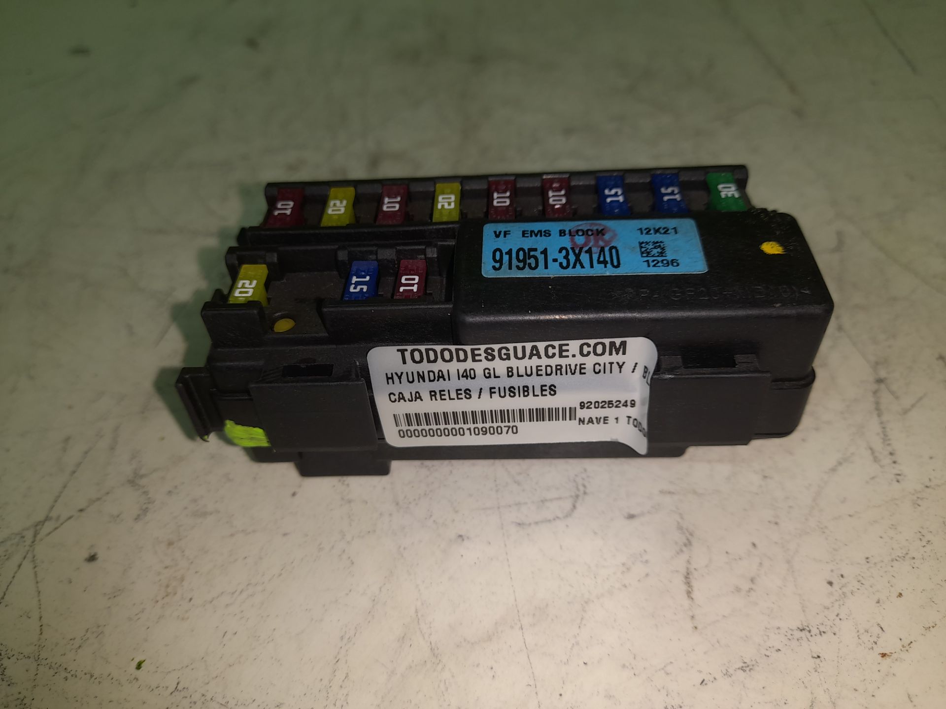 Caja reles / fusibles hyundai i40 (vf) gl bluedrive city  bluedrive 
