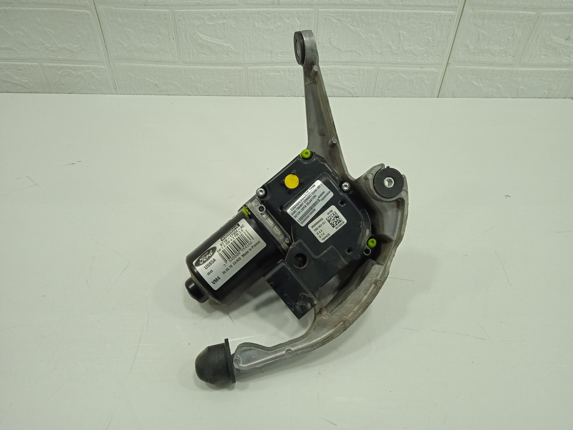 Motor limpia delantero   no identificado