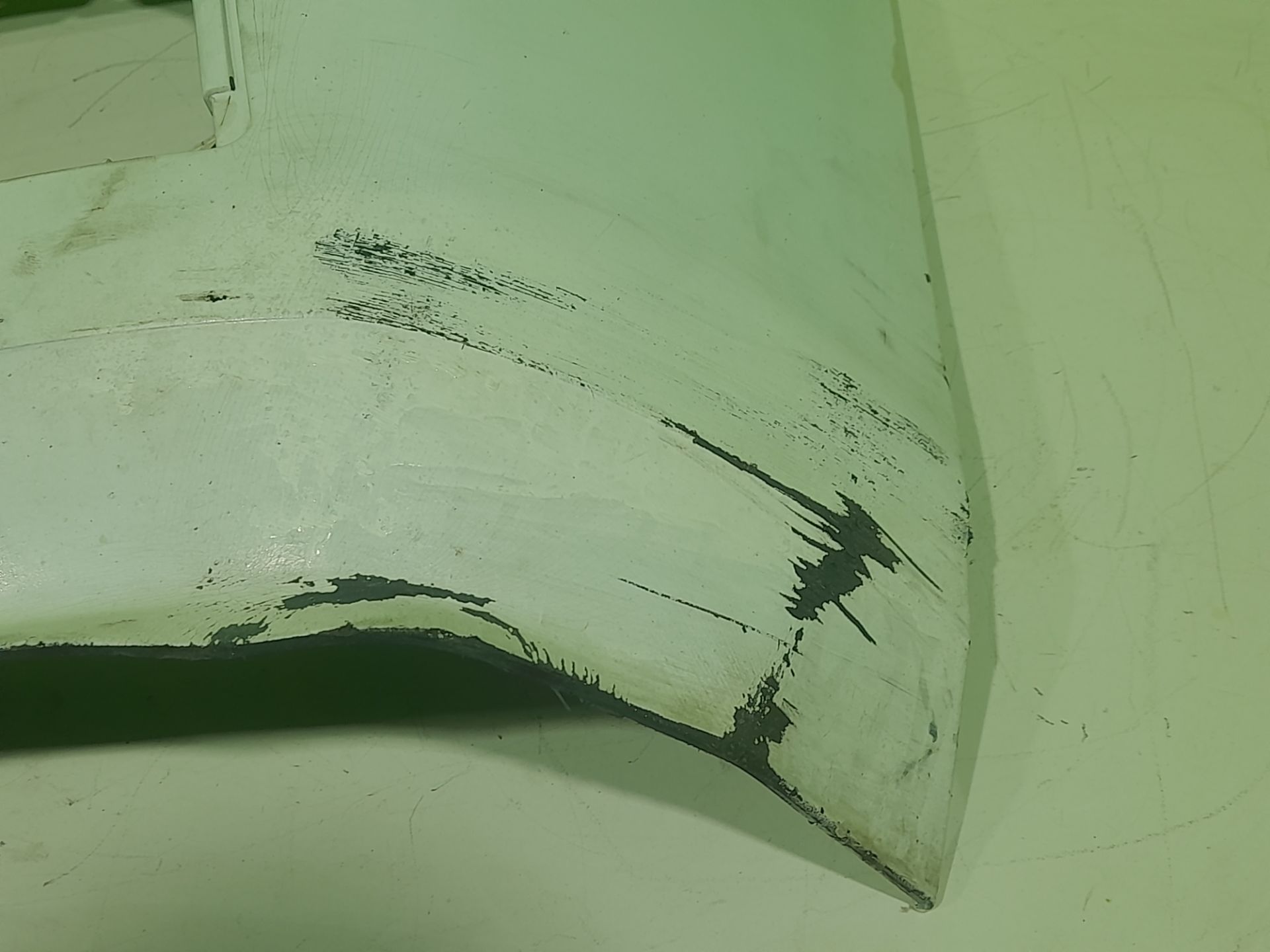 Moldura paragolpe delantera derecha mercedes-benz actros 4 2-ejes bm 963 (2011) 18xx 4x2 sattelzugmaschine l b