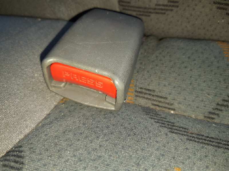  anclaje cinturon trasero izquierdo   chevrolet kalos 