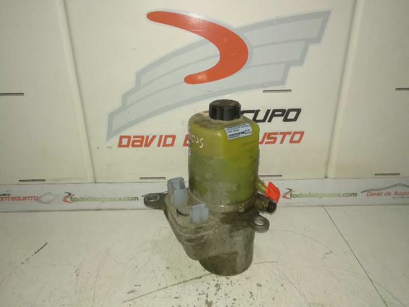 Bomba direccion ford focus berlina (cap) ambiente (d)