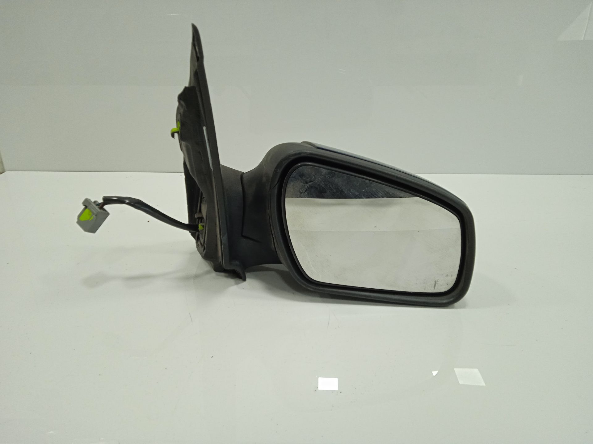 Retrovisor derecho ford focus berlina (cap) ambiente (d)