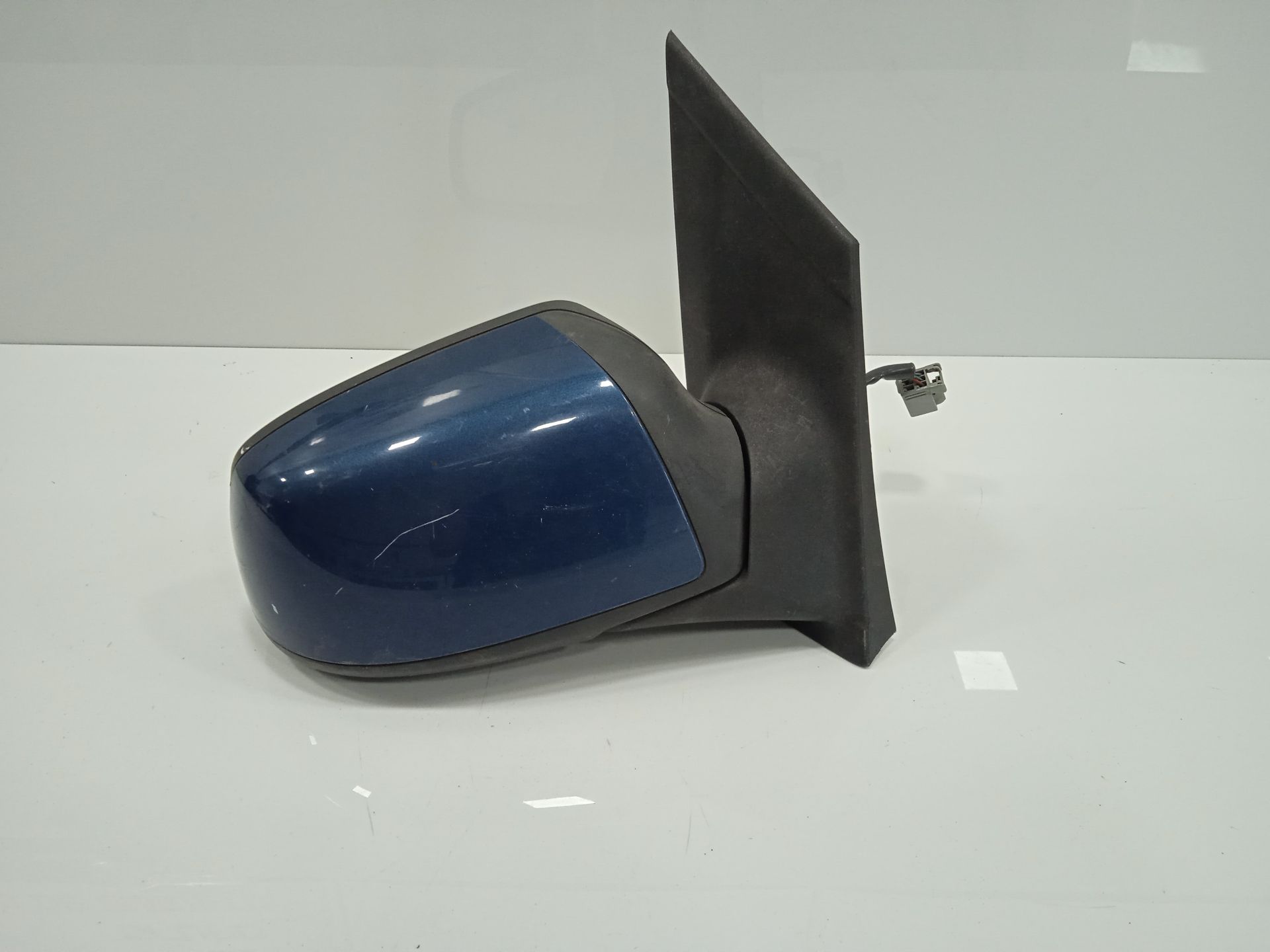 Retrovisor derecho ford focus berlina (cap) ambiente (d)