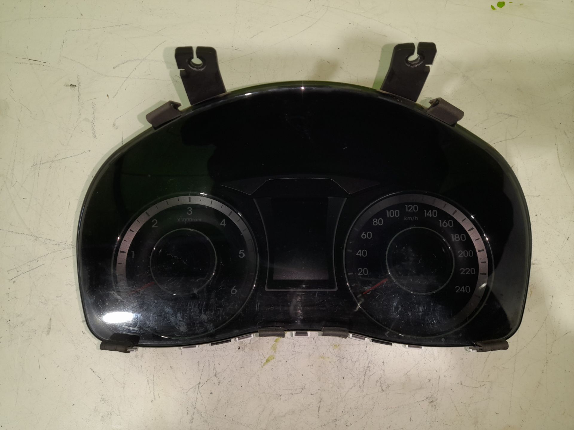 Cuadro instrumentos hyundai i40 (vf) gl bluedrive city  bluedrive 
