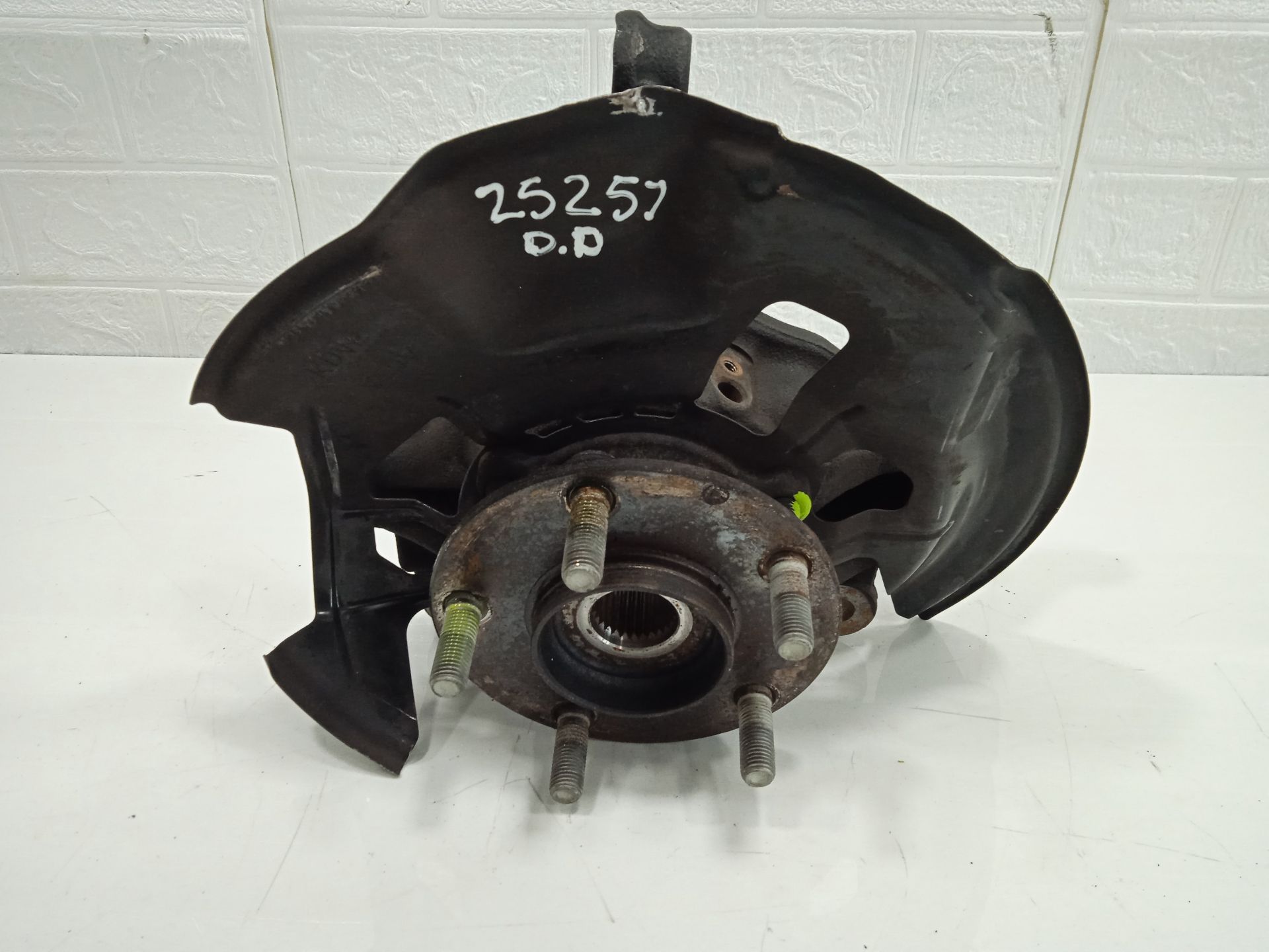Mangueta delantera derecha mazda cx-3 (dk) centerline