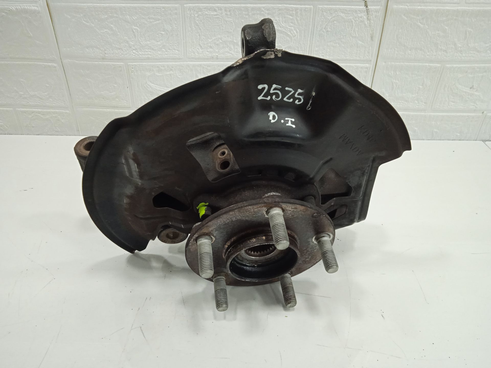 Mangueta delantera izquierda mazda cx-3 (dk) centerline