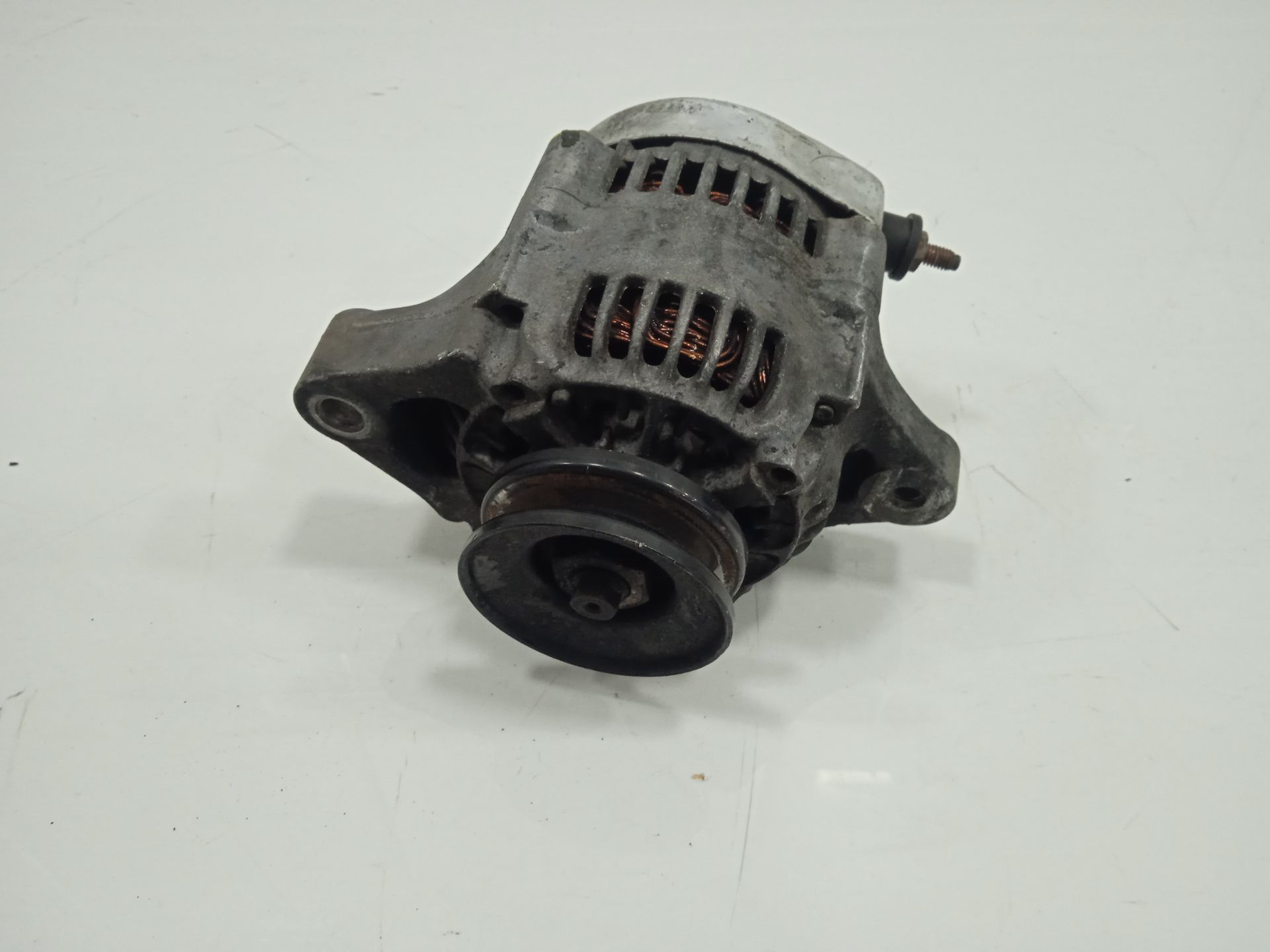Alternador   no identificado