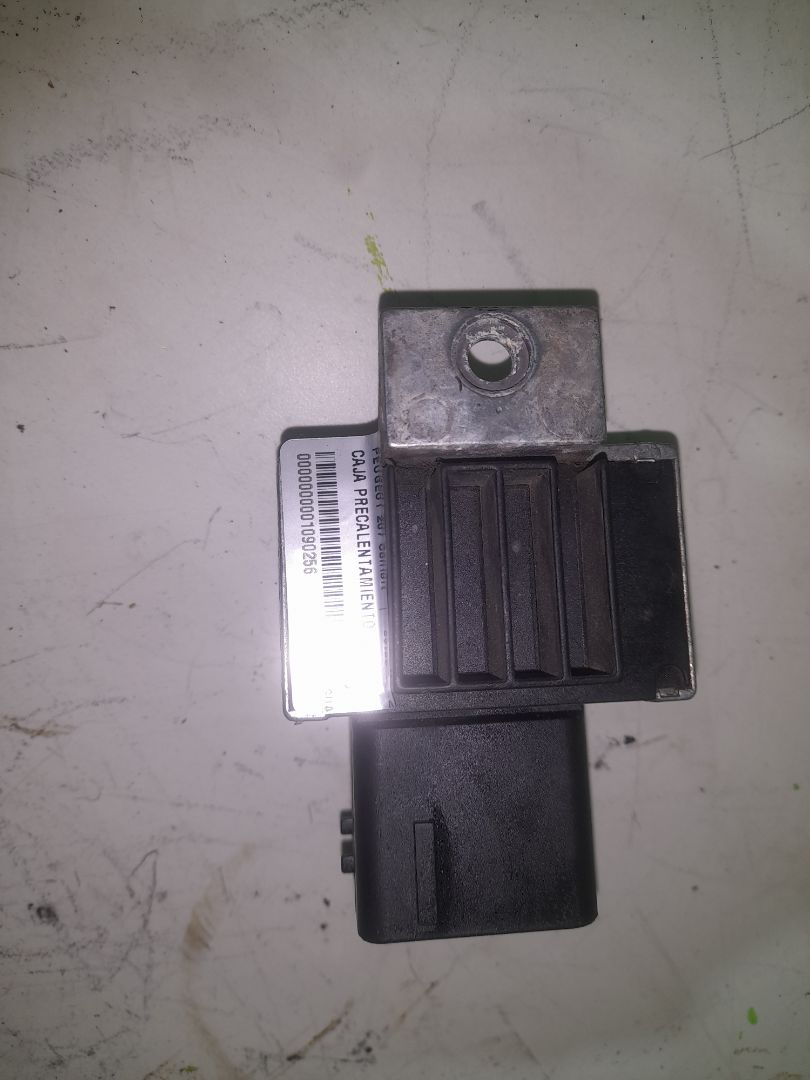 Caja precalentamiento peugeot 207 confort