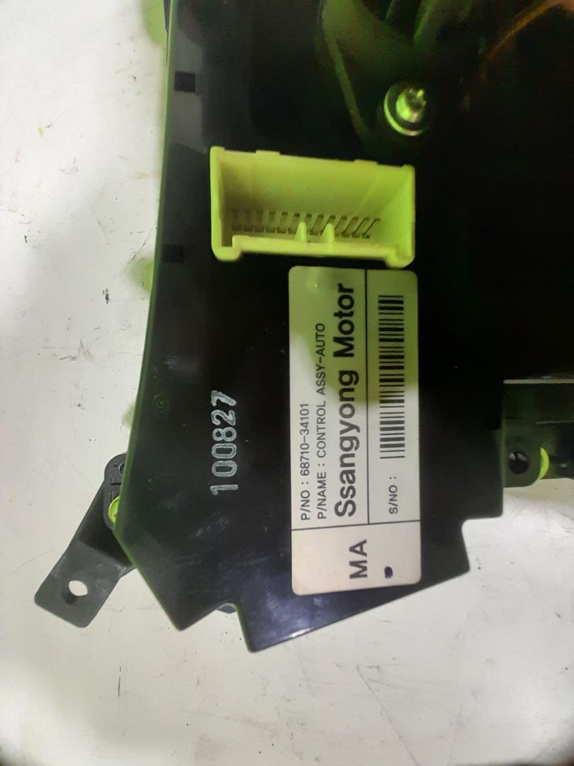 Mando climatizador ssangyong korando premium 4x2