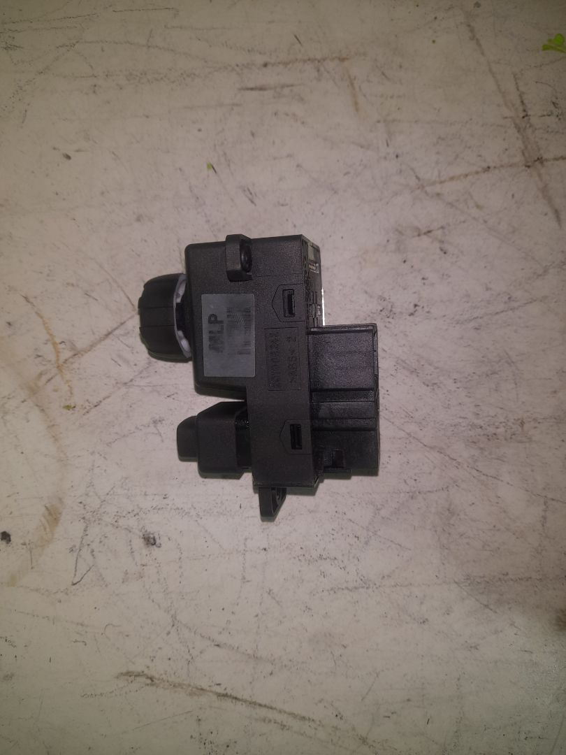 Mando retrovisor ssangyong korando premium 4x2