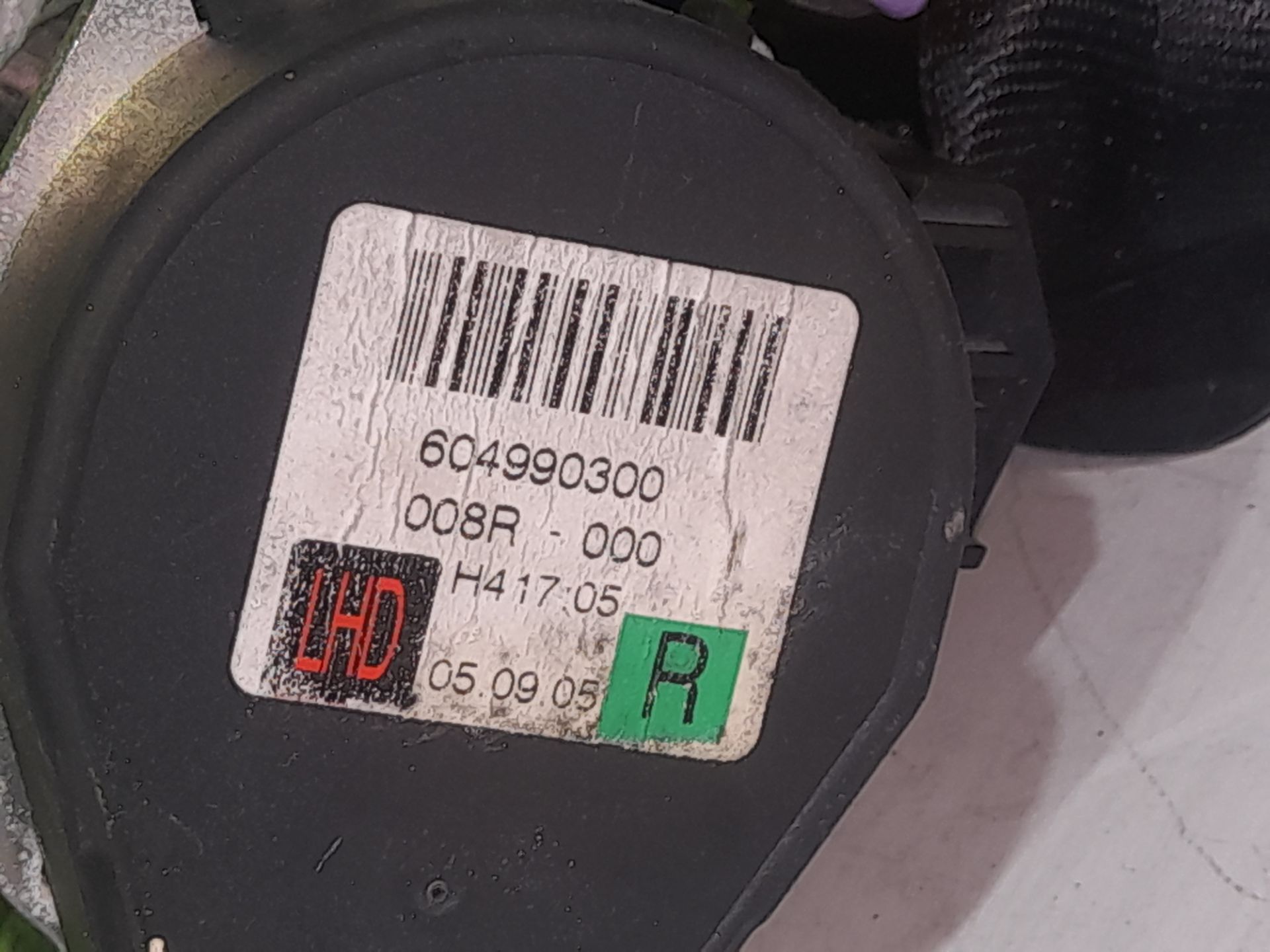 Cinturon seguridad delantero derecho   no identificado