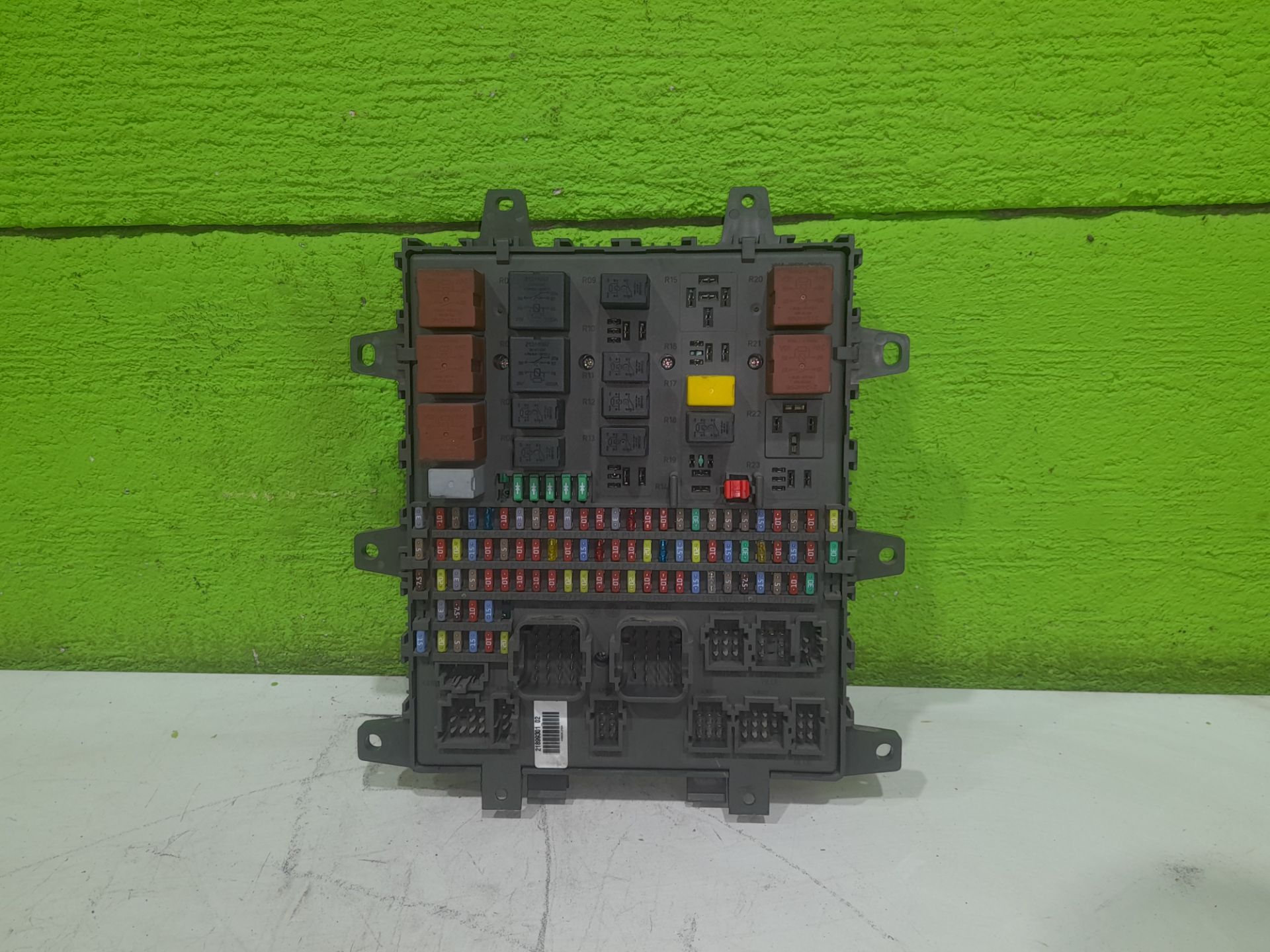 Caja reles / fusibles   no identificado