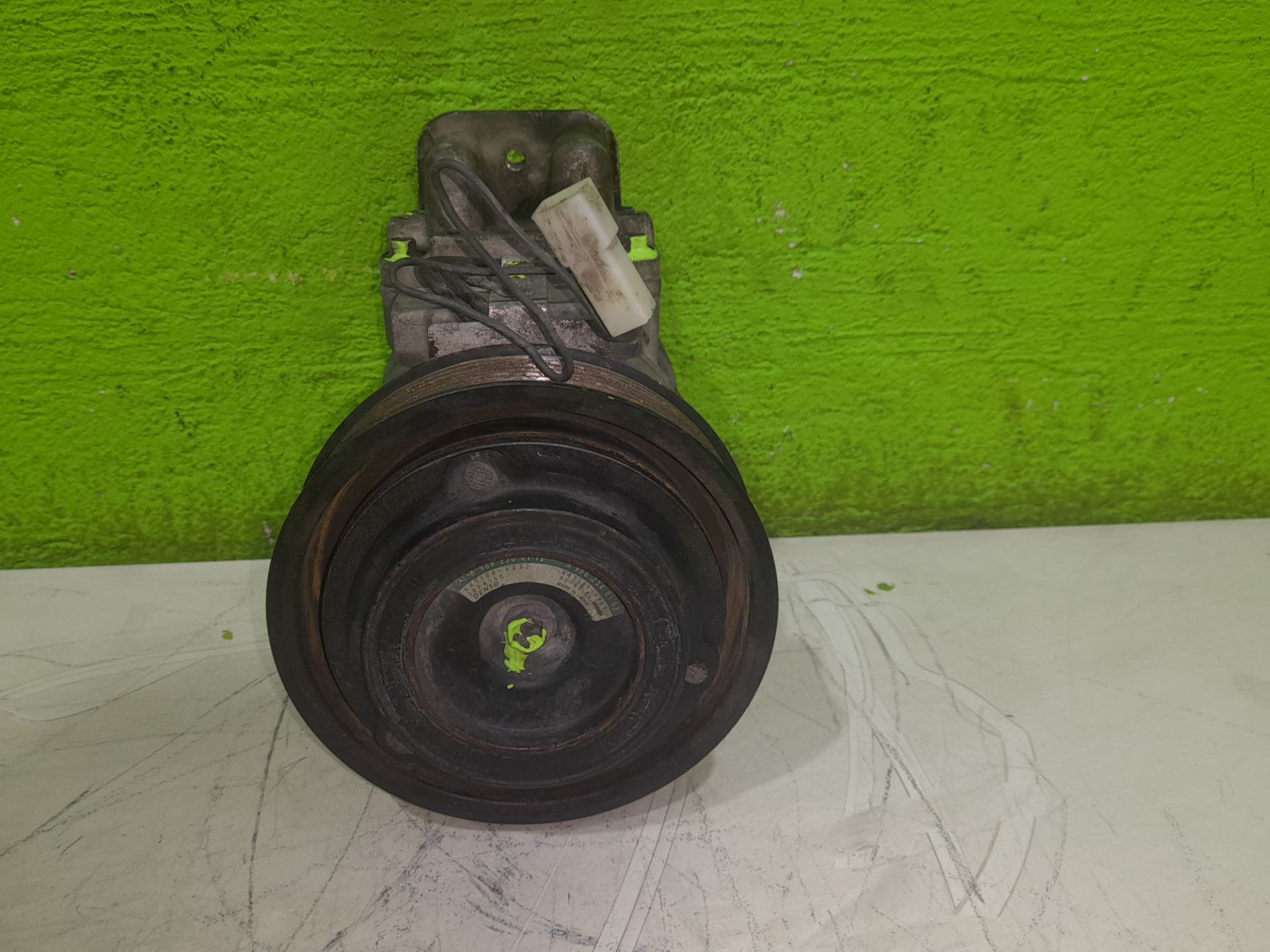 Compresor aire acondicionado mercedes-benz axor 2 cr 2-ejes 18 t bm 944 95024 (2004) 1829   4x2      om 906 la   nr