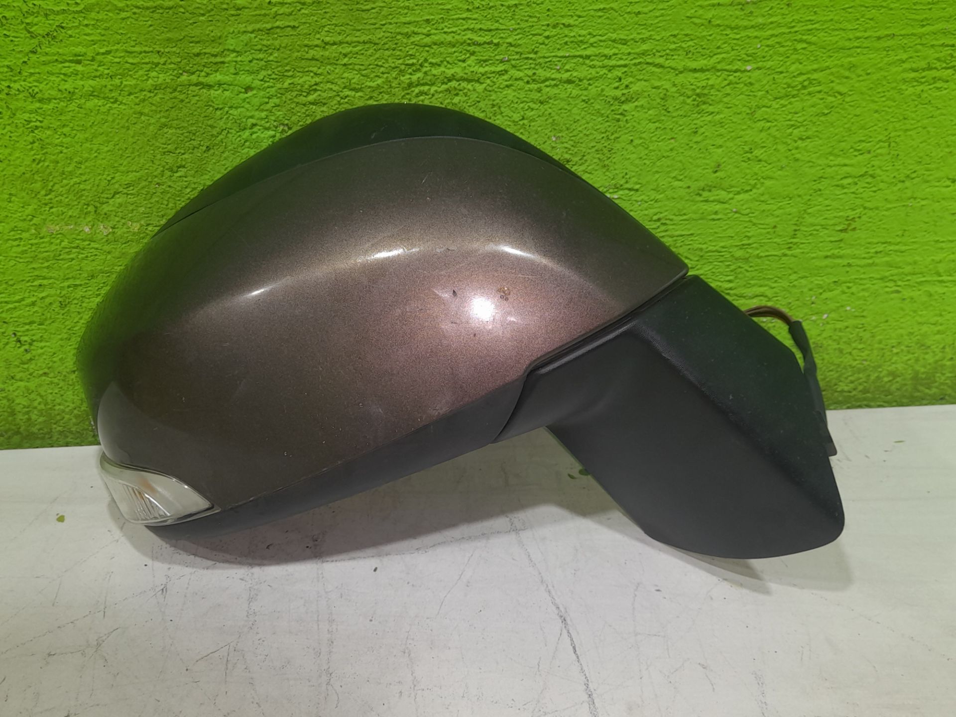 Retrovisor derecho renault  no identificado