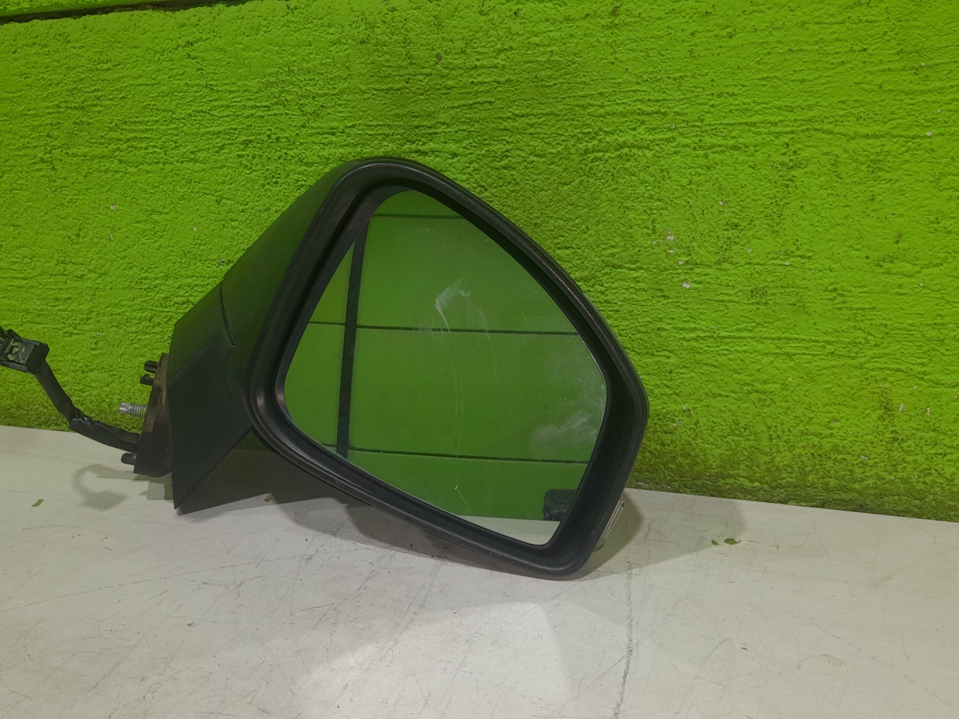 Retrovisor derecho renault  no identificado