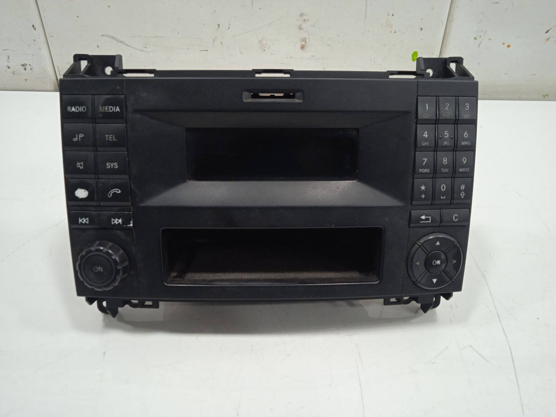 Sistema audio / radio cd 210211213214216 cdi (906.6