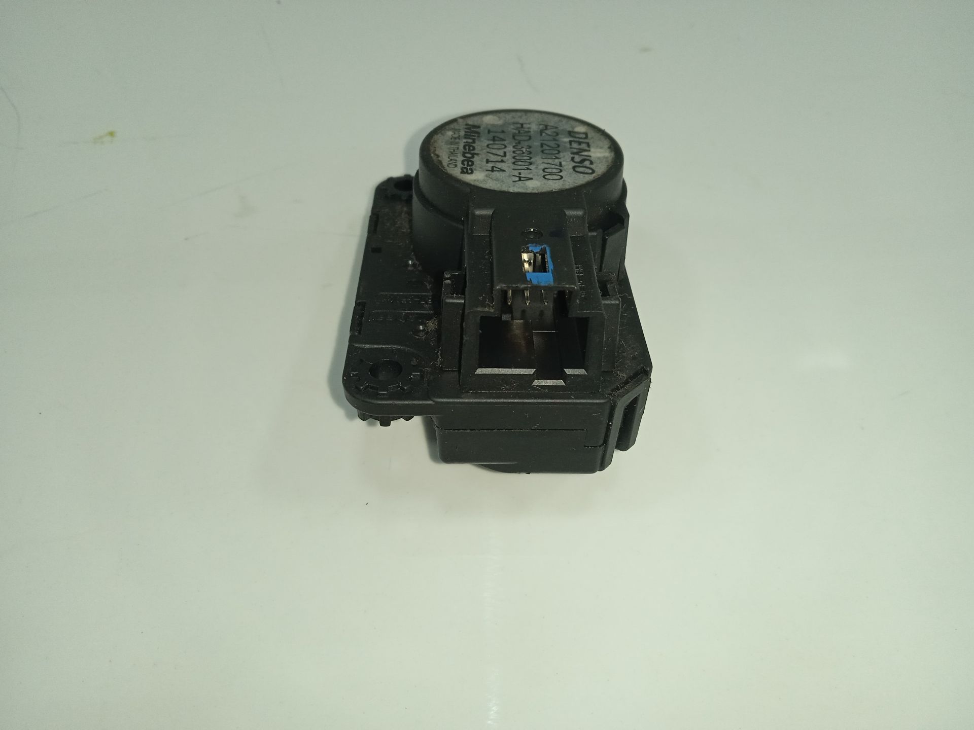 Motor apertura trampilla renault zoe entry