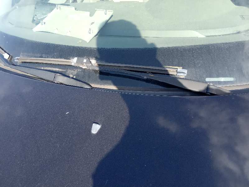  brazo limpia delantero izquierdo   volvo s40 berlina 2.0 d momentum 2.0 diesel cat
