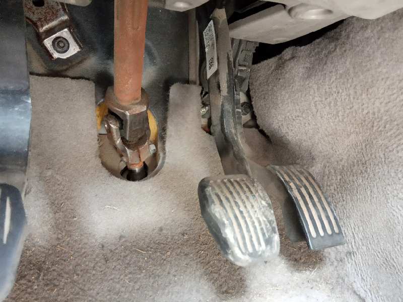  pedal freno   volvo s40 berlina 2.0 d momentum 2.0 diesel cat