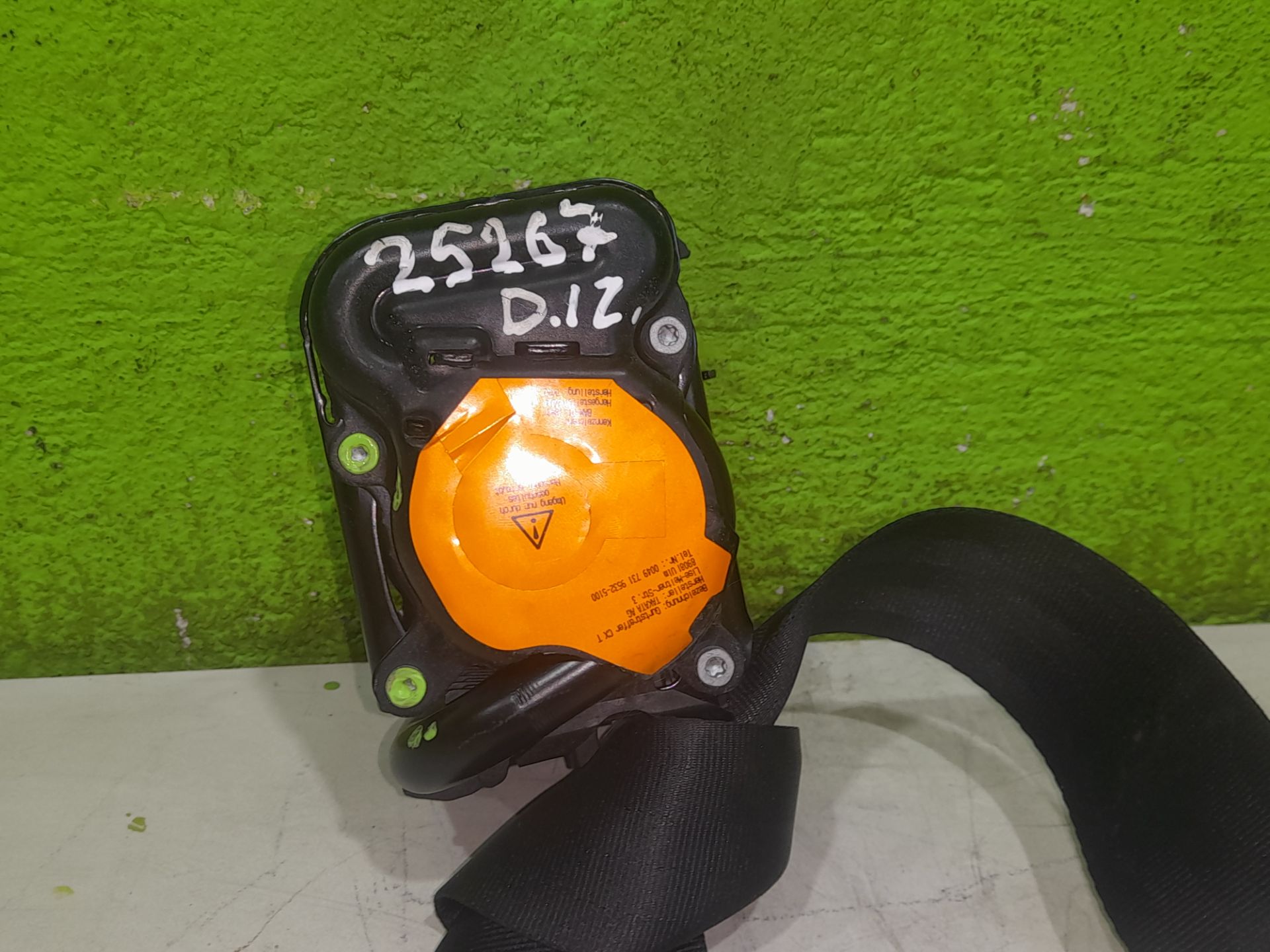 Cinturon seguridad delantero izquierdo   no identificado