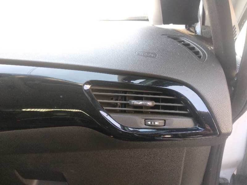  aireador derecho   opel corsa e business 1.4
