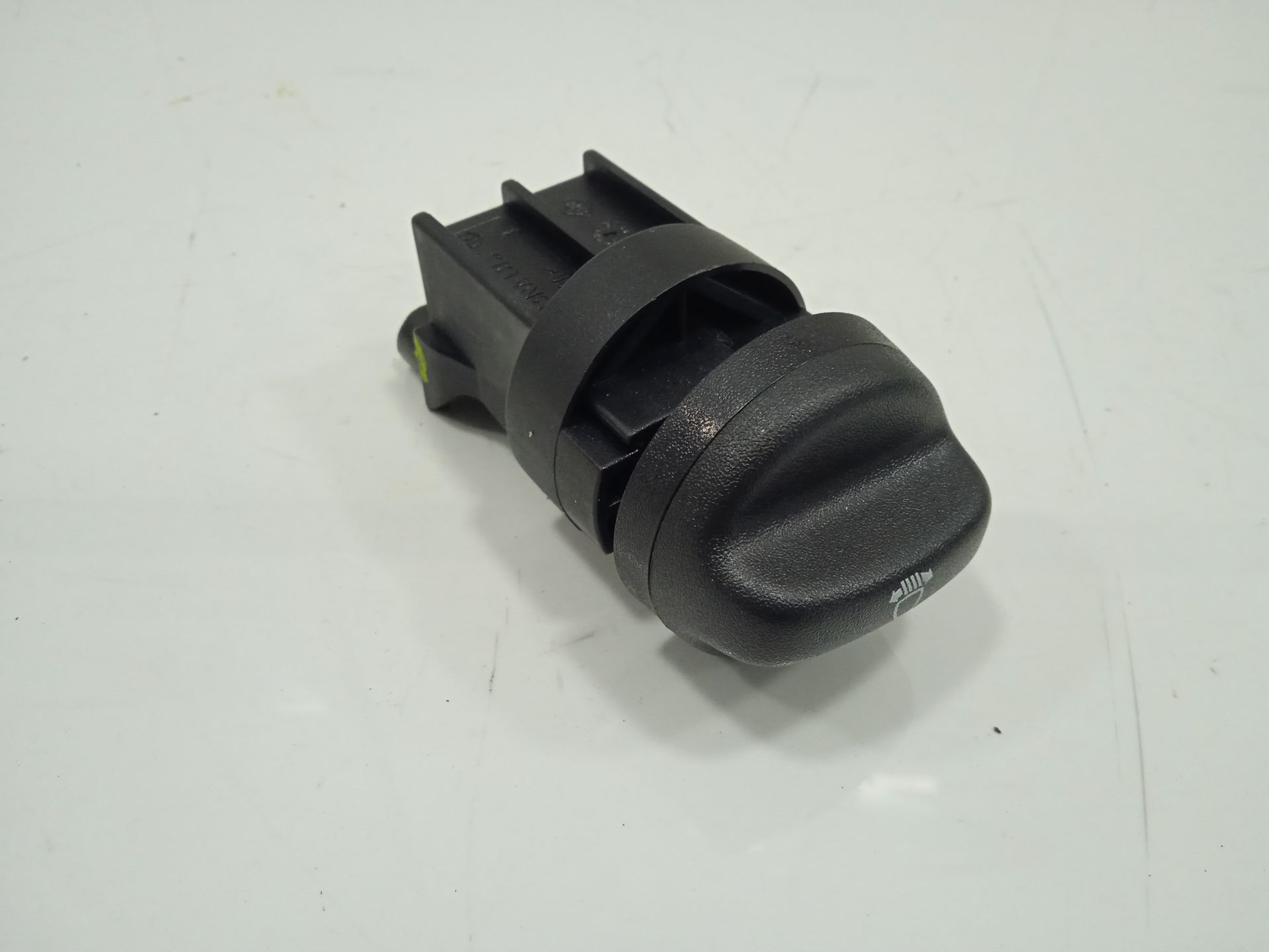 Mando regulacion faros dacia sandero ii ambiance