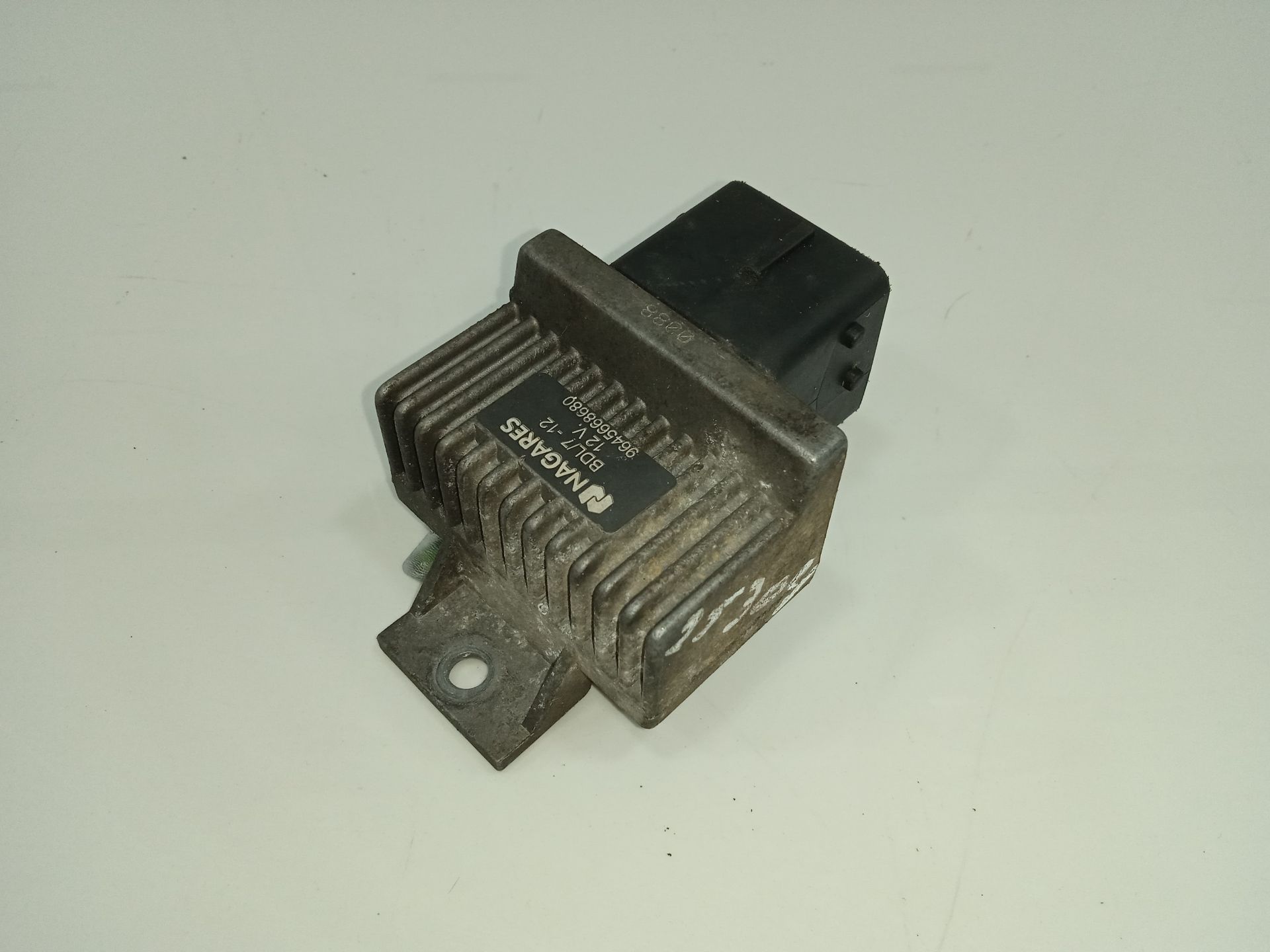 Caja precalentamiento   no identificado