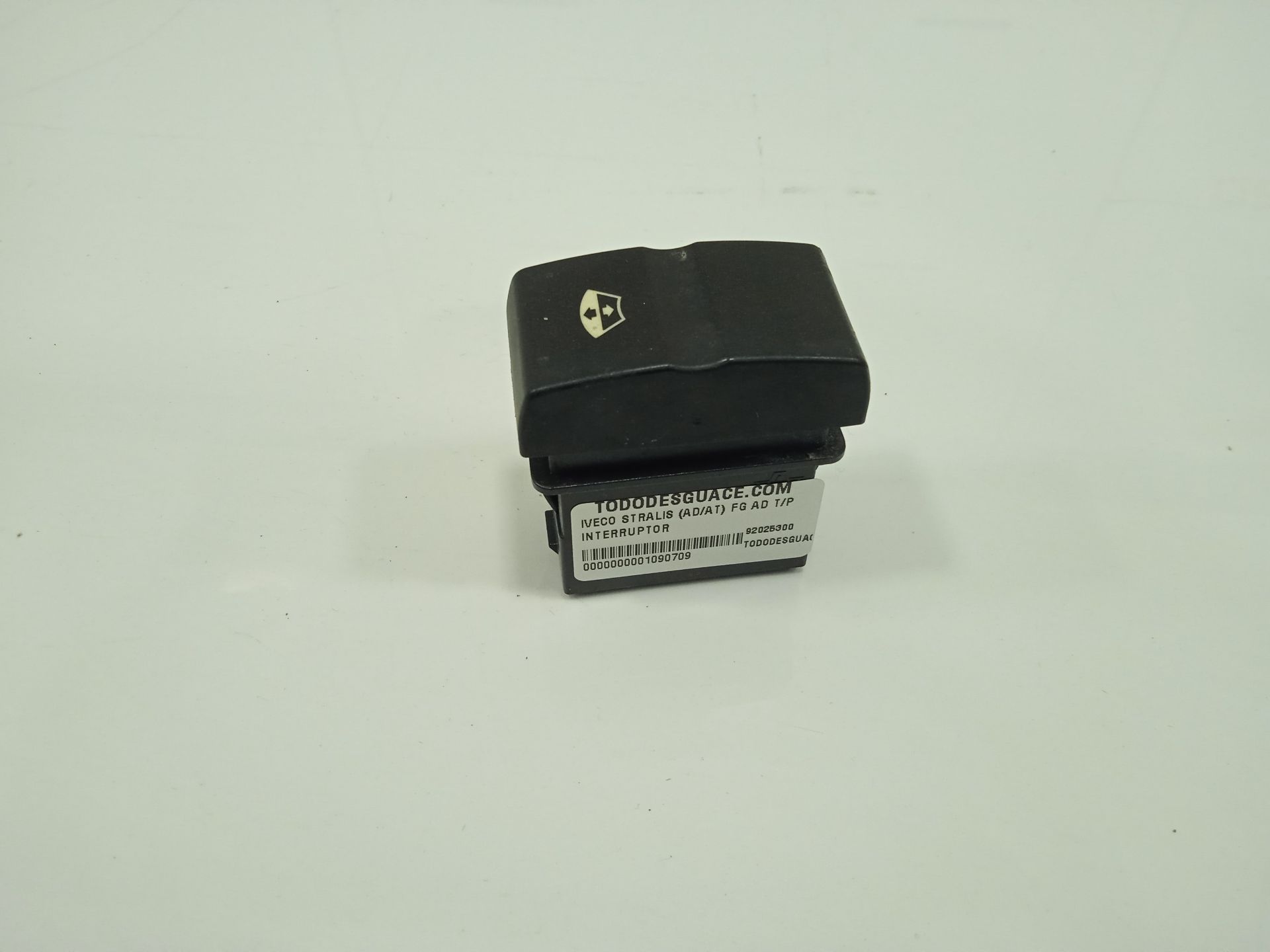 Interruptor iveco stralis (ad hi-streetat hi-road)(07.2012) fg ad tp                    4
