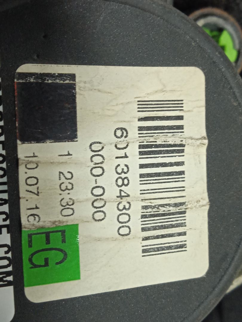 Cinturon seguridad delantero derecho 210211213214216 cdi (906.6