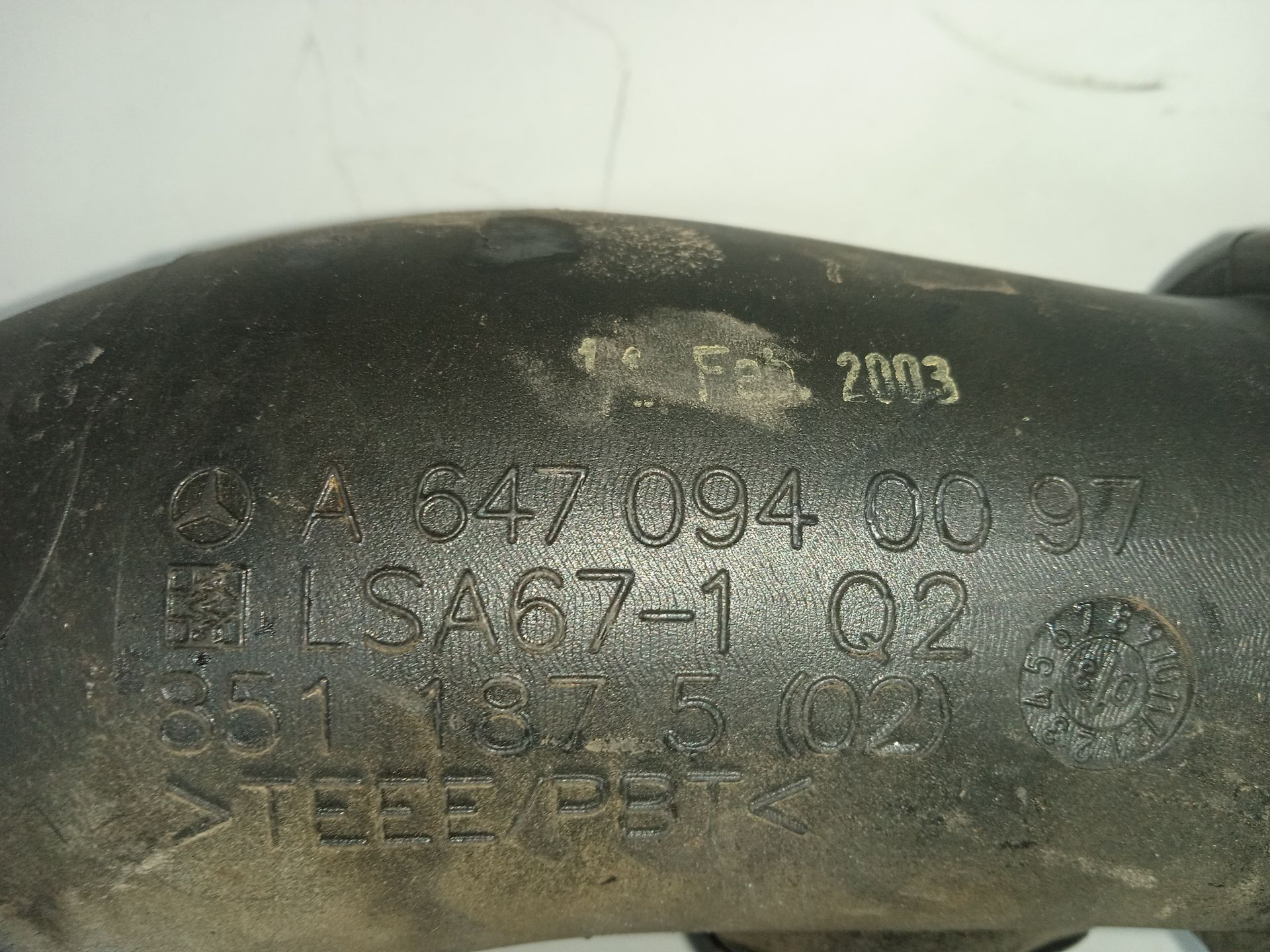 No identificado mercedes-benz clase e (bm 211) berlina e 270 cdi (211.016)