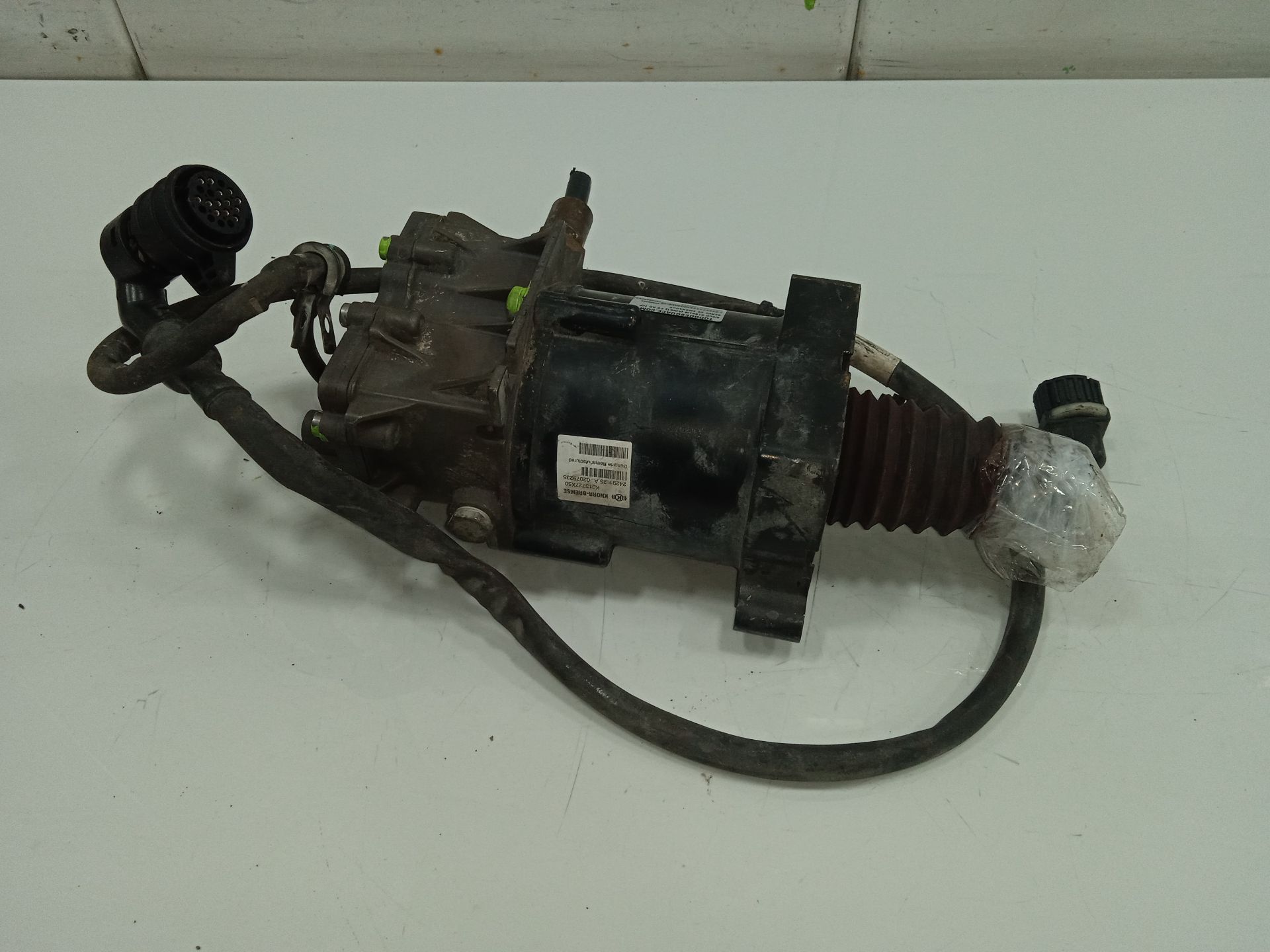 No identificado iveco stralis (ad hi-streetat hi-road)(07.2012) fg ad tp                    4
