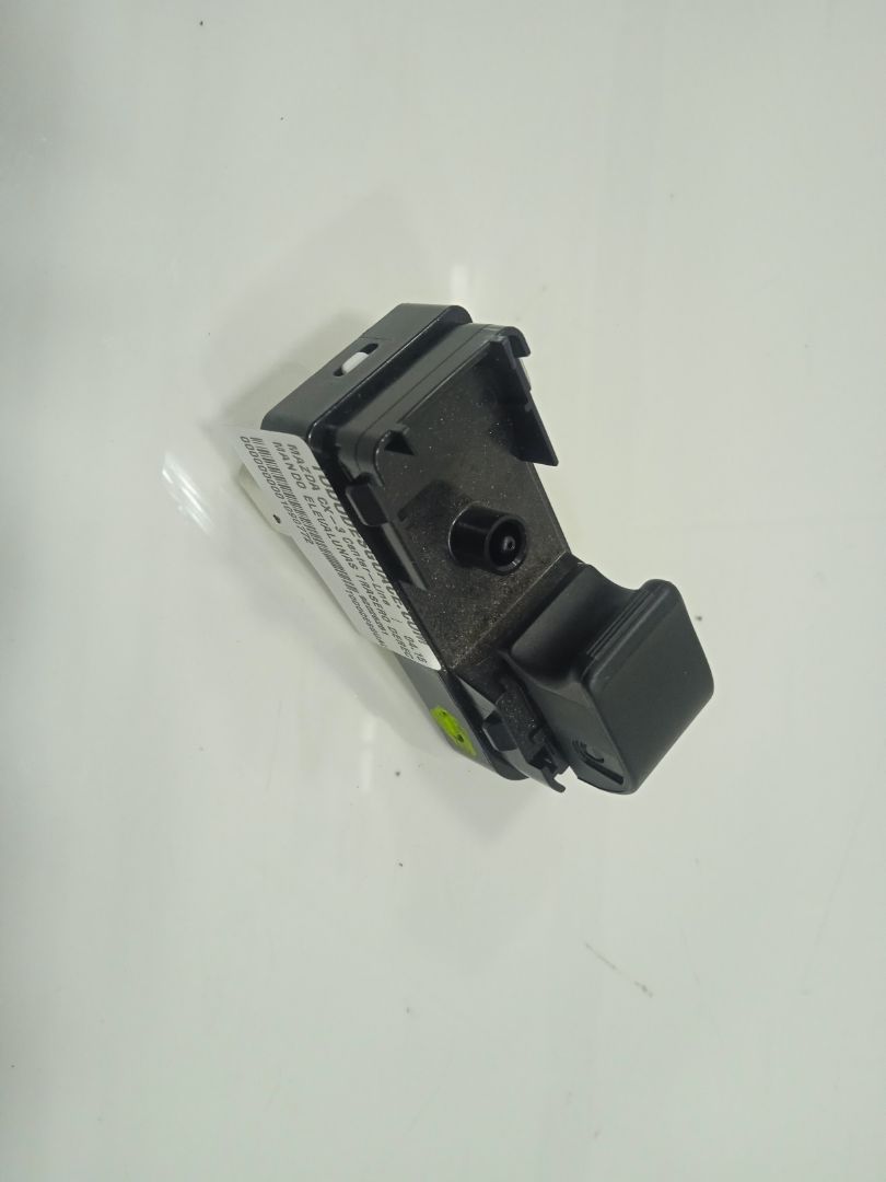 Mando elevalunas trasero derecho mazda cx-3 (dk) centerline