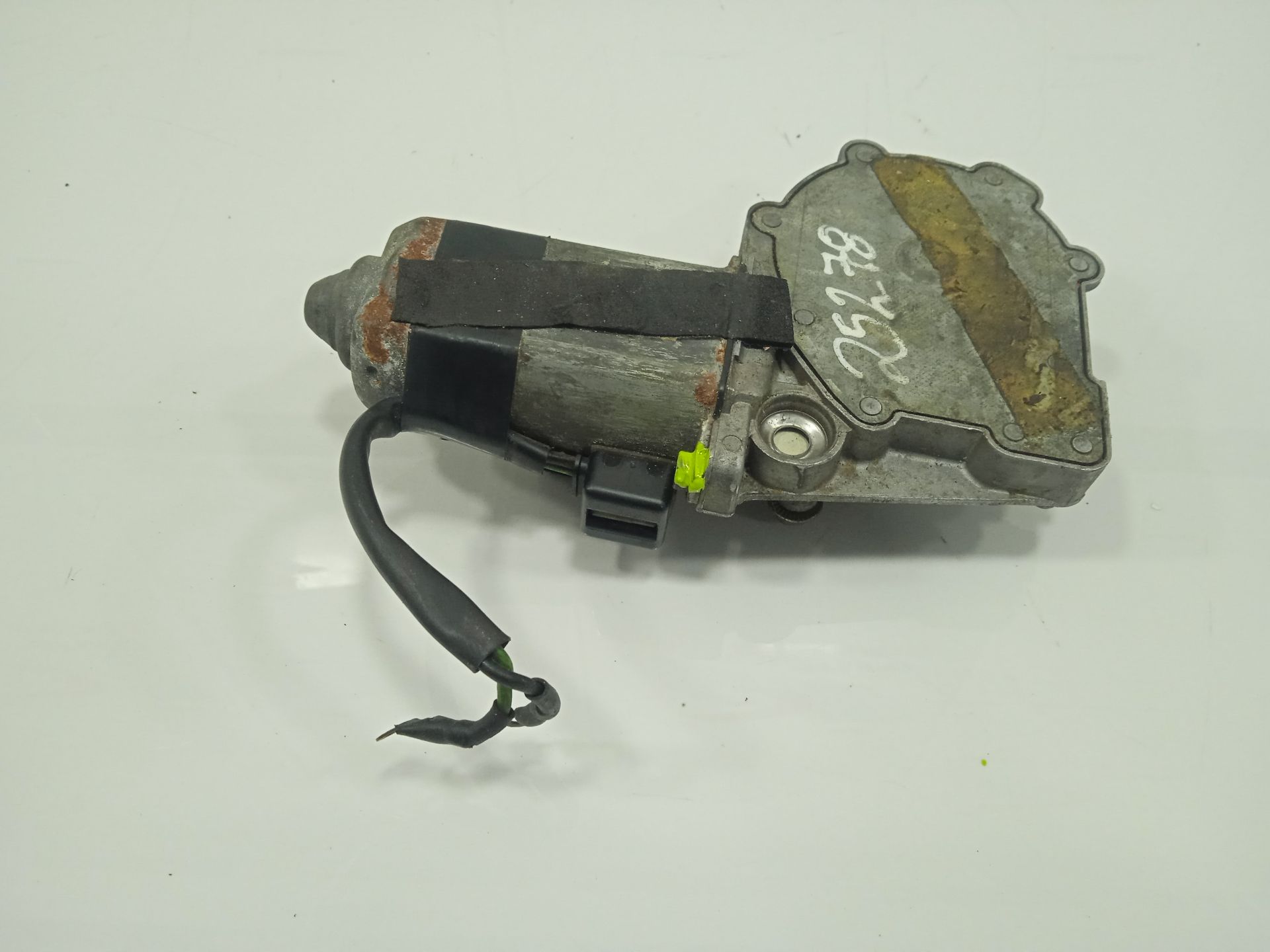Motor elevalunas trasero derecho mercedes-benz clase e (bm 124) berlina e 300 diesel (124.131)