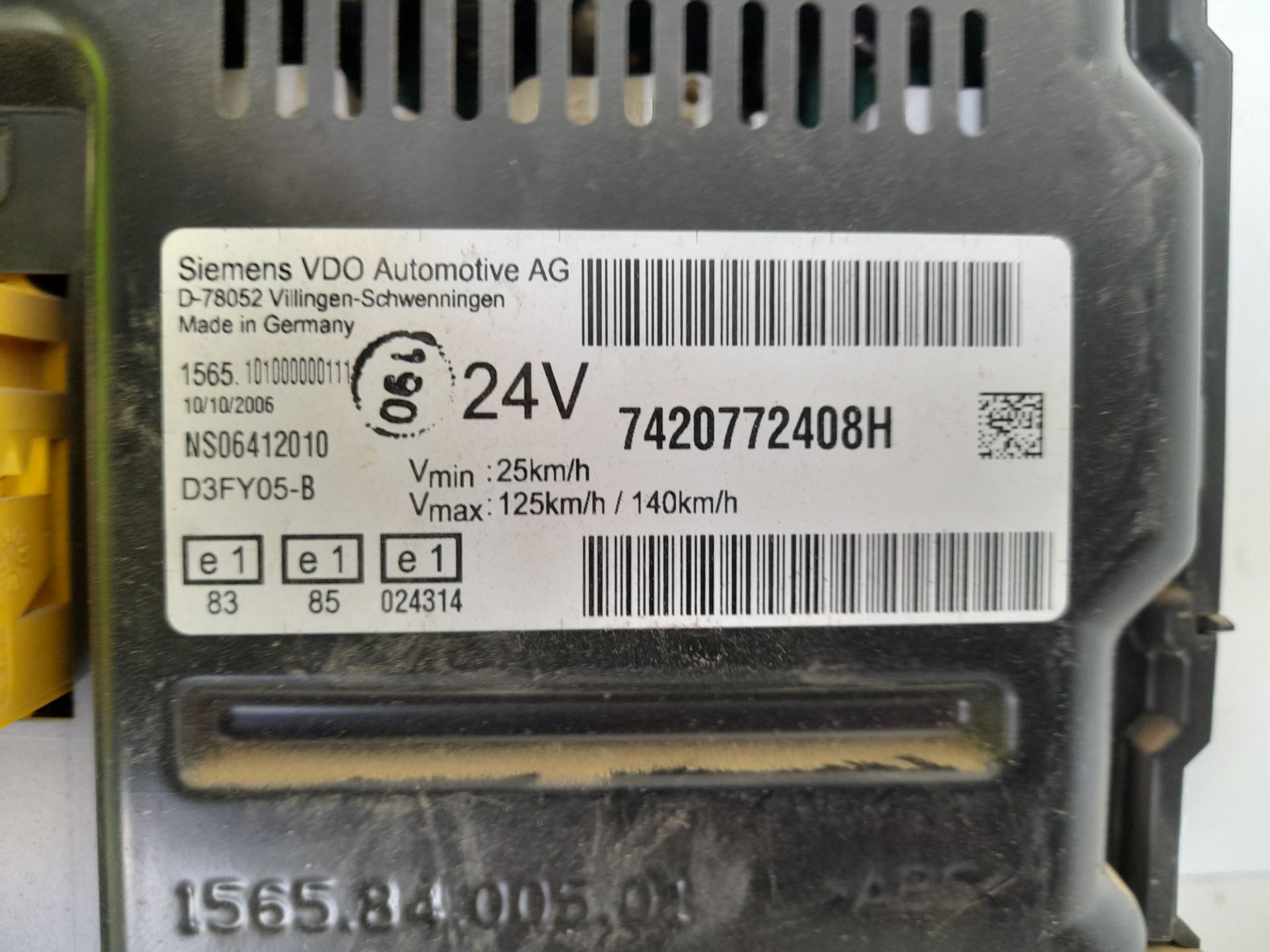 Cuadro instrumentos   no identificado
