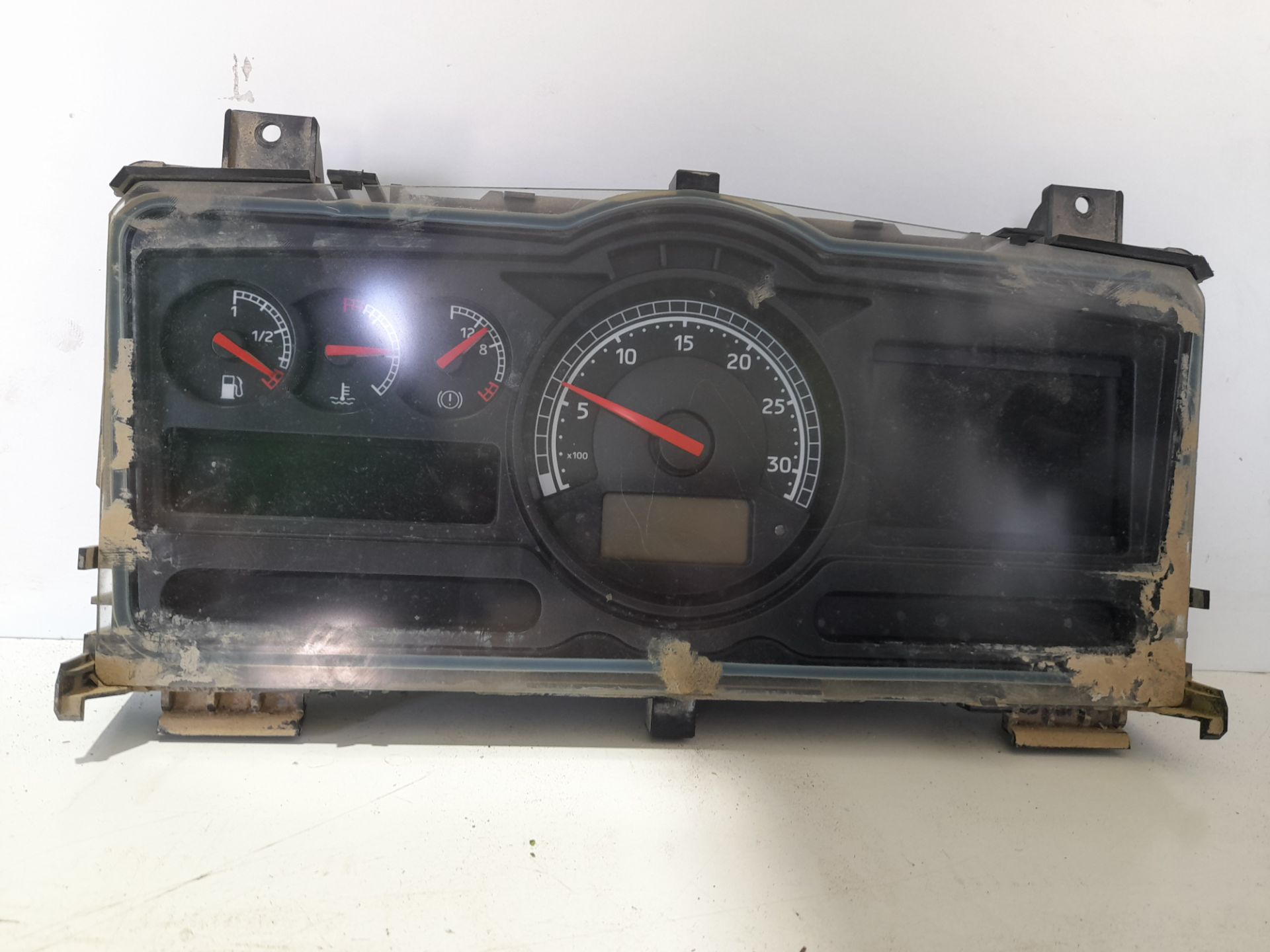 Cuadro instrumentos renault premium route 