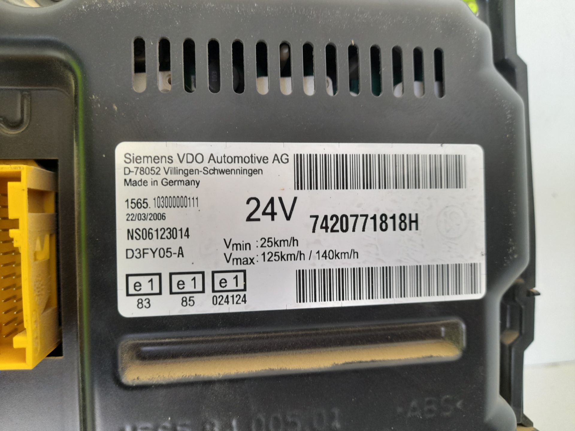 Cuadro instrumentos renault premium route 