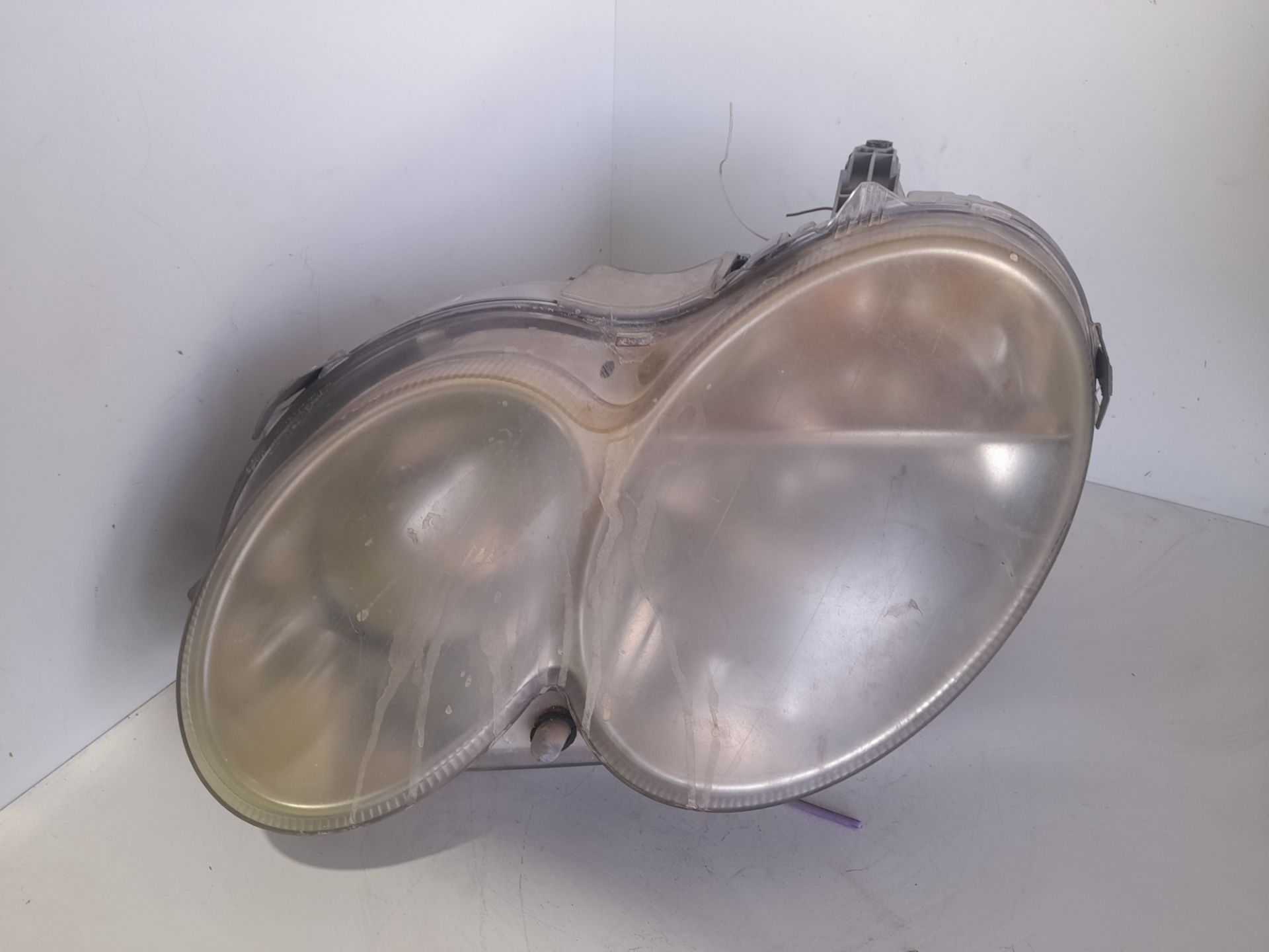 Faro izquierdo mercedes-benz clk (bm 209) coupe 270 cdi (209.316)
