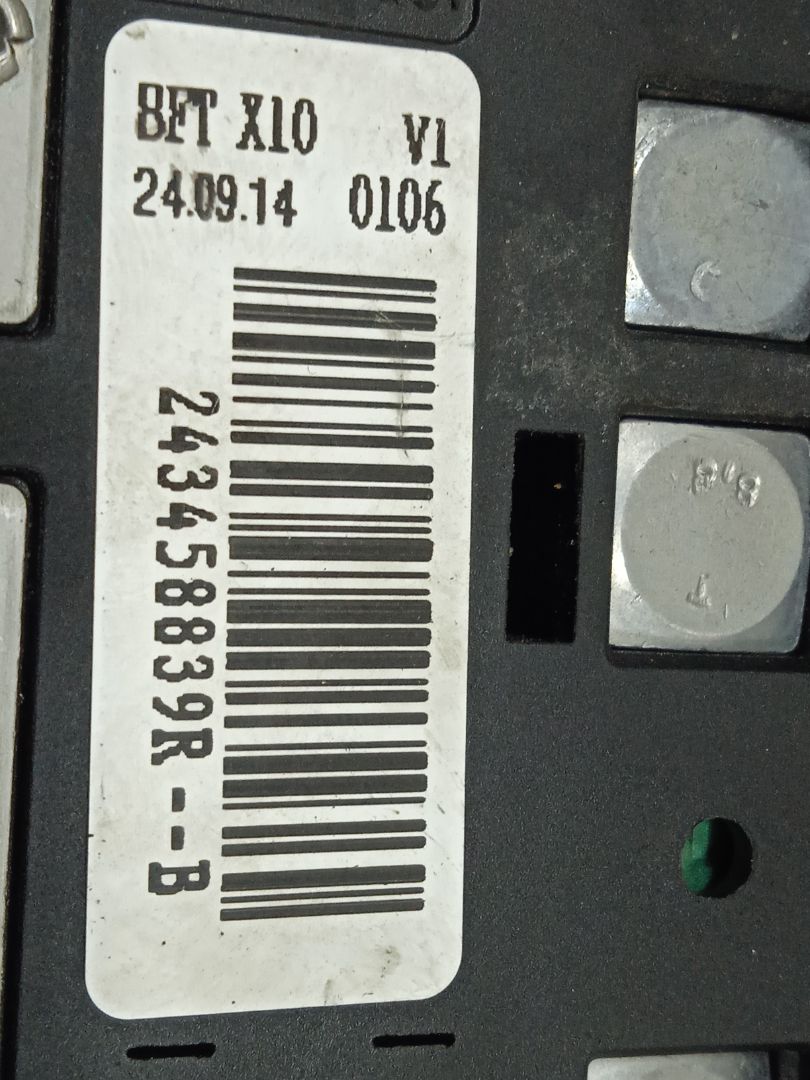 No identificado renault zoe entry
