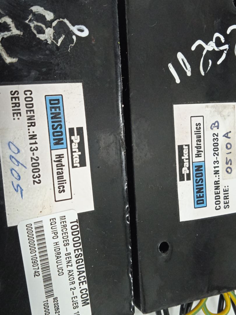 No identificado mercedes-benz axor 2 cr 2-ejes 18 t bm 944 95024 (2004) 1829   4x2      om 906 la   nr