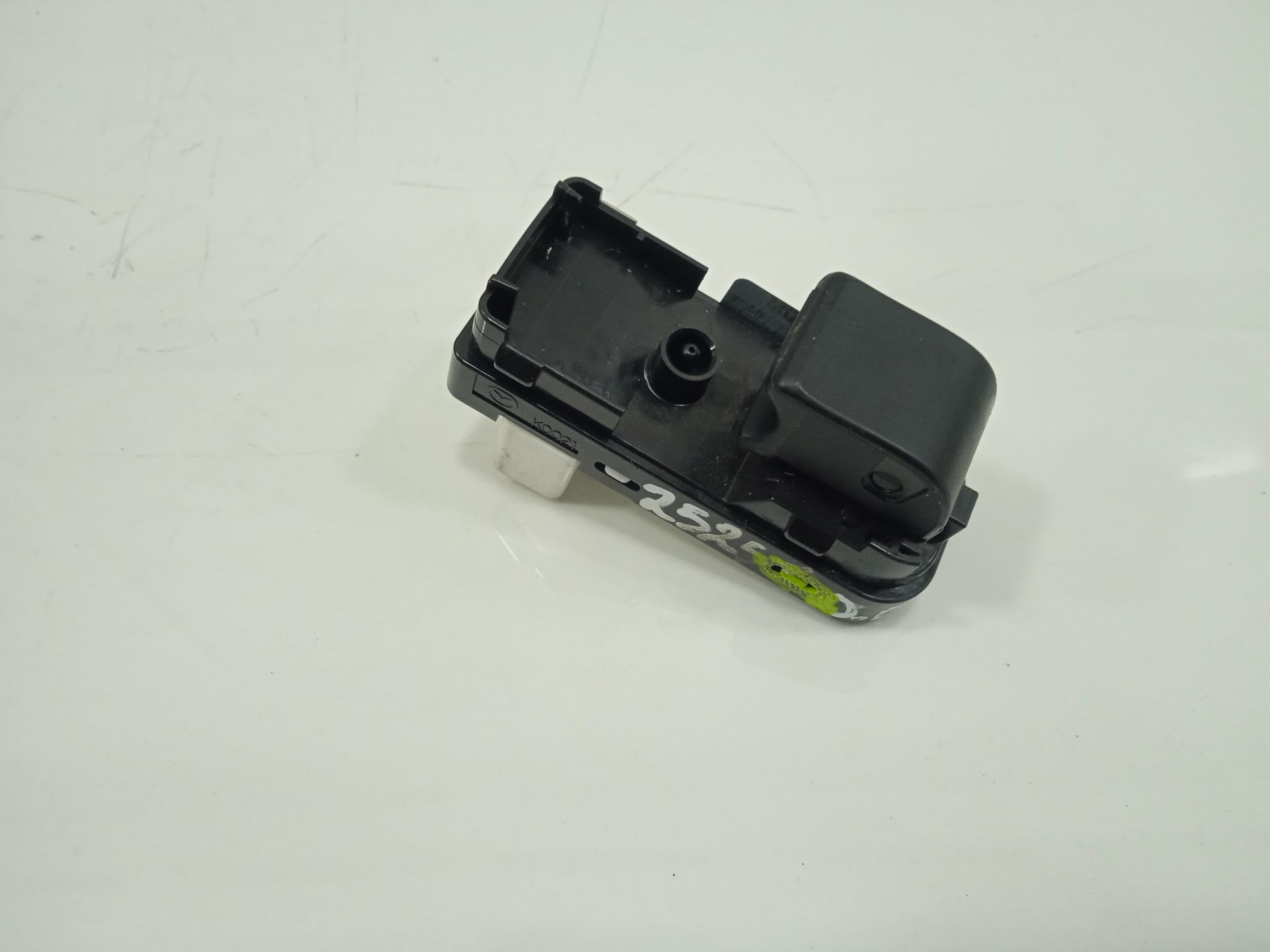 Mando elevalunas delantero derecho mazda cx-3 (dk) centerline