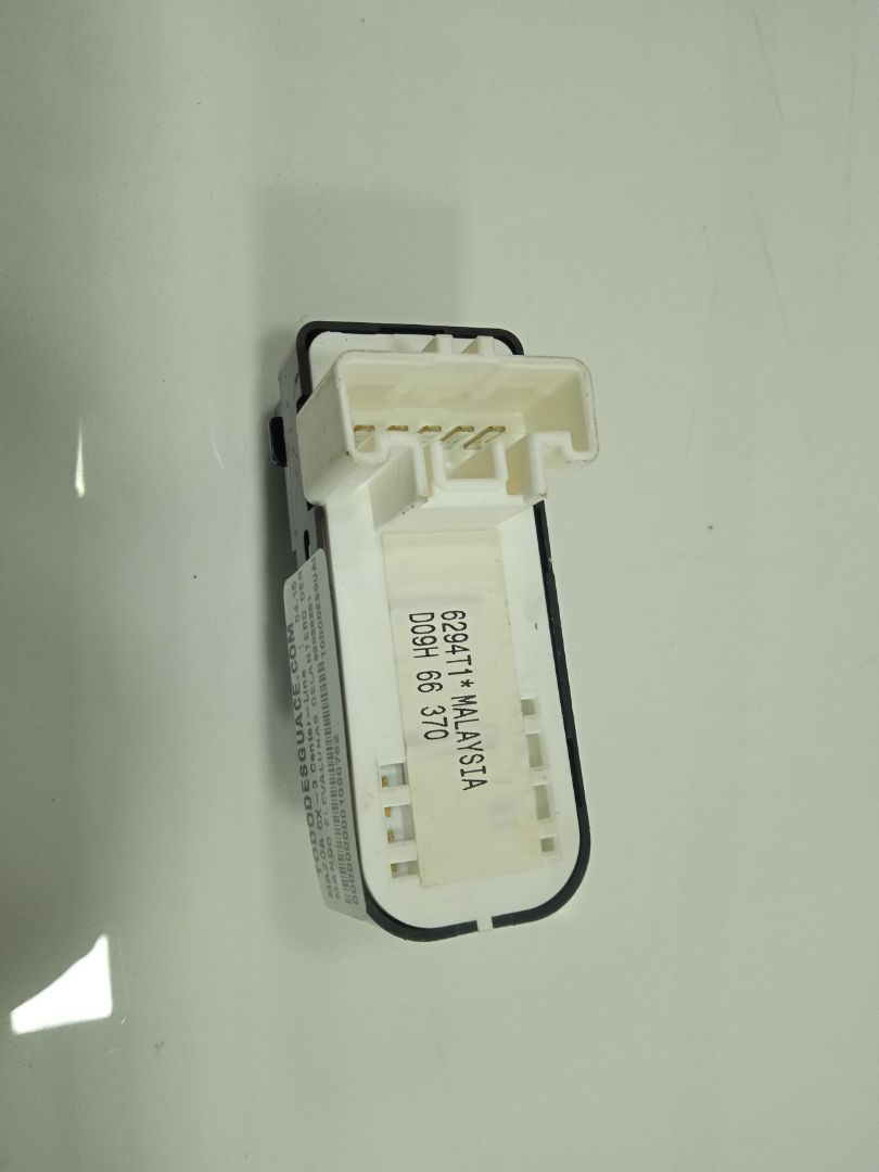 Mando elevalunas delantero derecho mazda cx-3 (dk) centerline