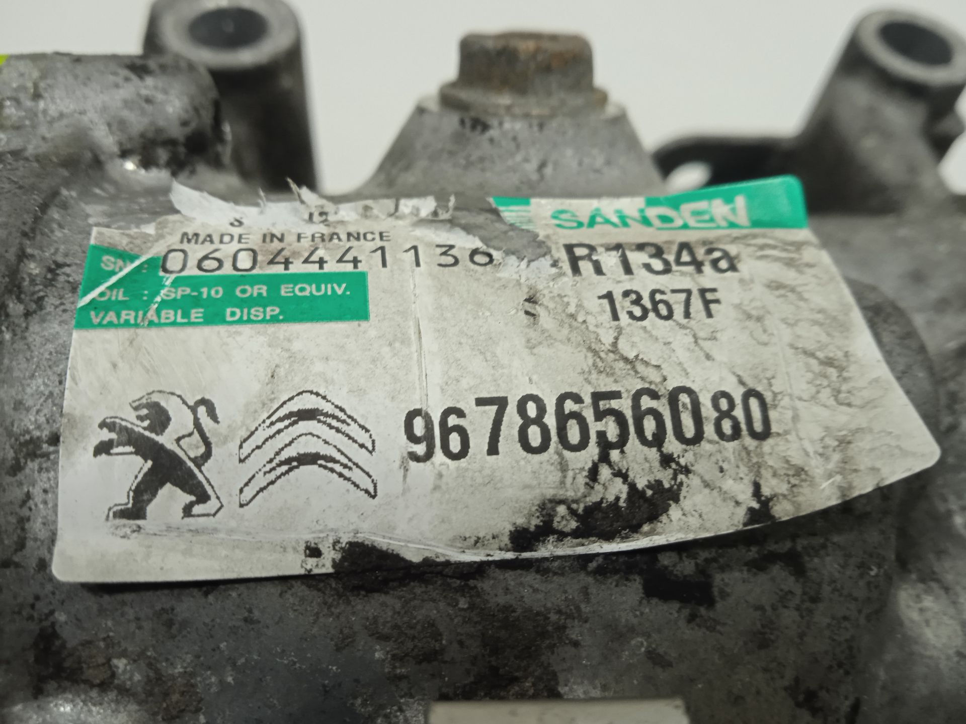 Compresor aire acondicionado   no identificado