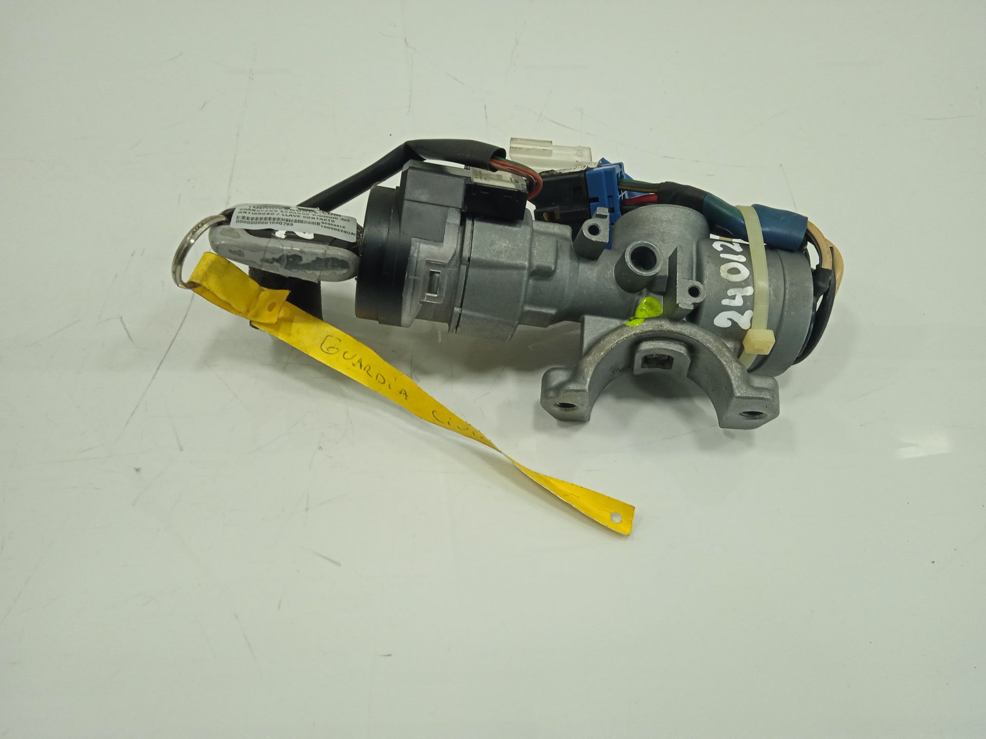 Antirrobo / llave contacto ssangyong korando premium 4x2