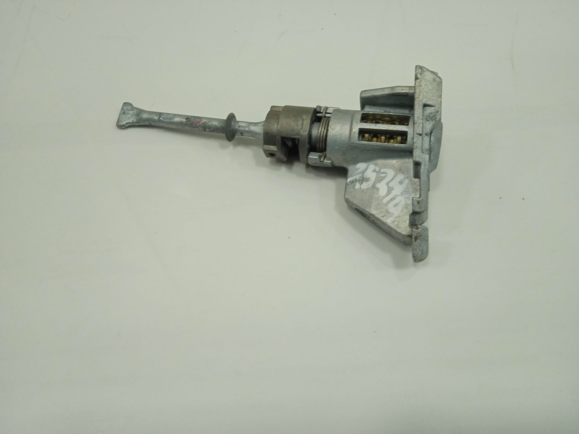 Bombin puerta delantera izquierda hyundai i40 (vf) gl bluedrive city  bluedrive 