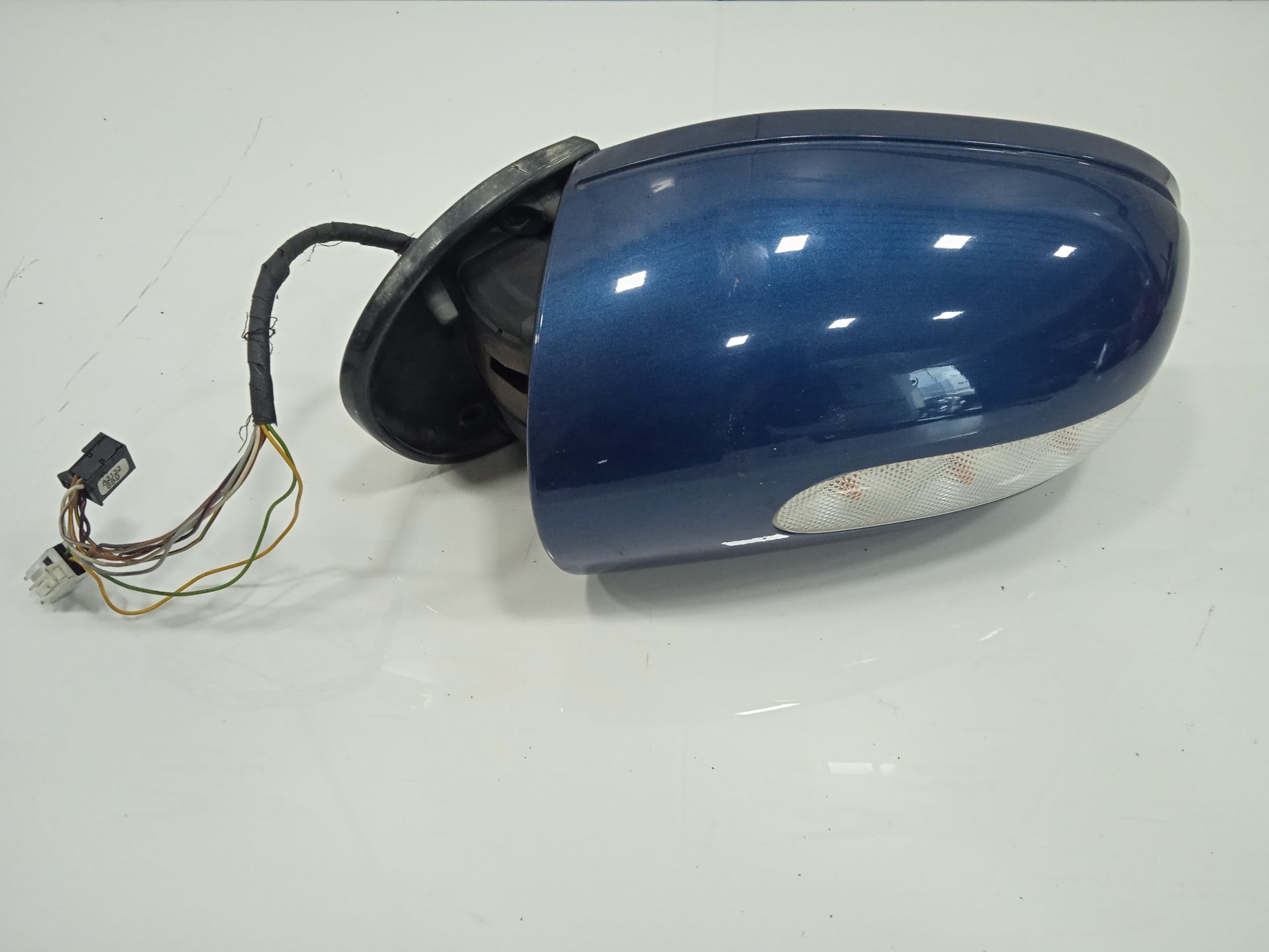 Retrovisor izquierdo mercedes-benz clase c (bm 203) familiar c 180 t (203.235)