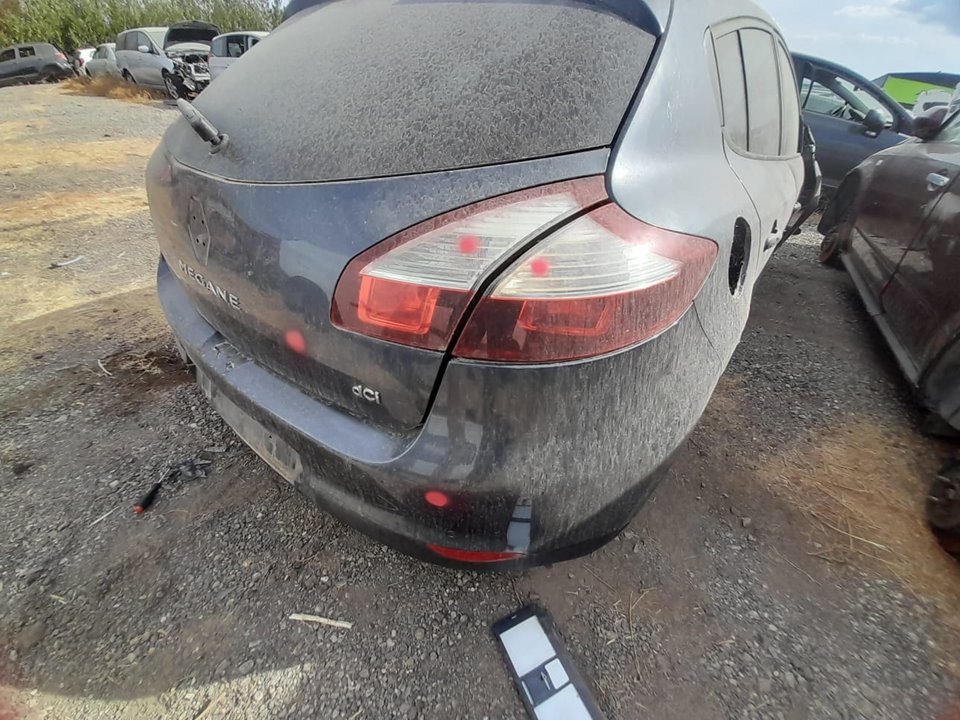 Paragolpes trasero renault megane iii berlina 5p dynamique