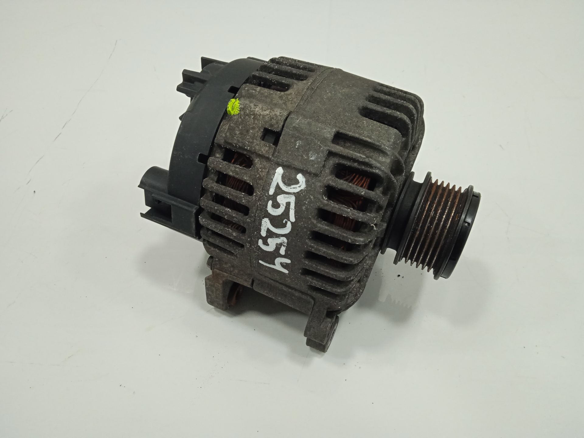 Alternador   no identificado