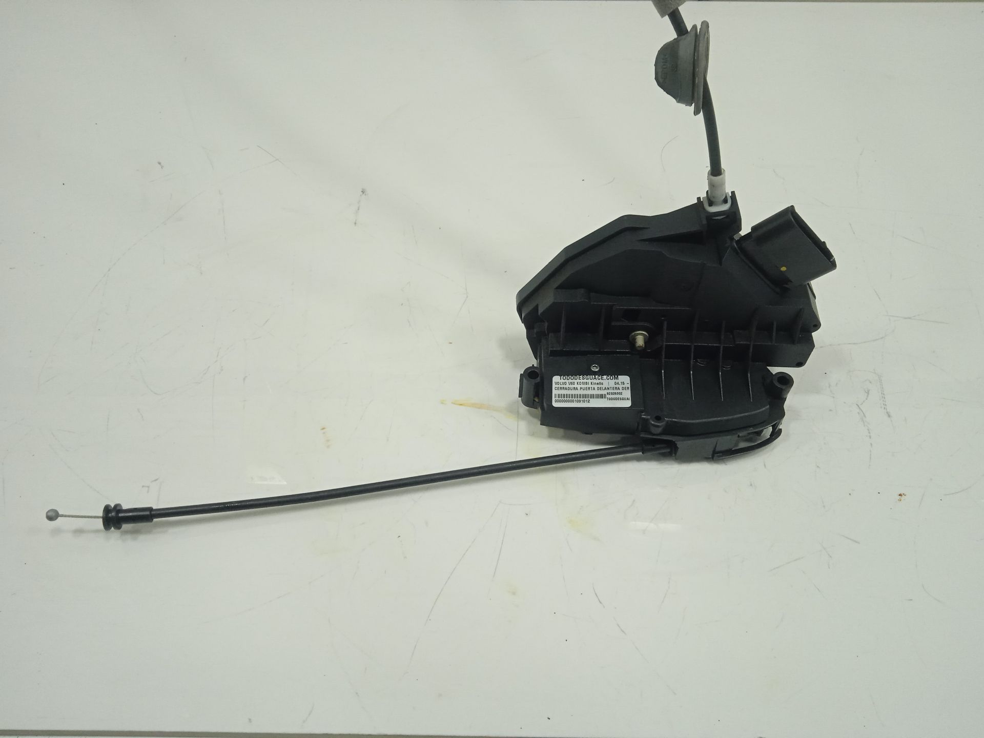 Cerradura puerta delantera derecha volvo v60 familiar kinetic