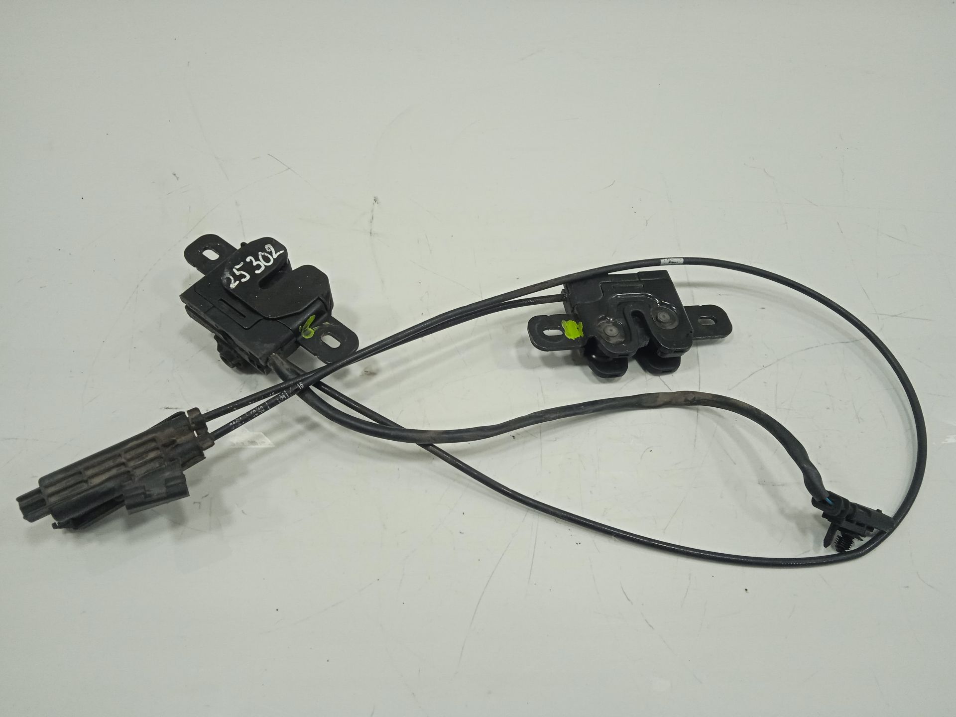 Cerradura capo volvo v60 familiar kinetic